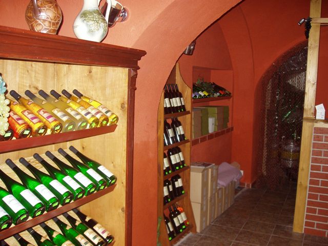 Vinotéka u Sv. Urbana foto 3