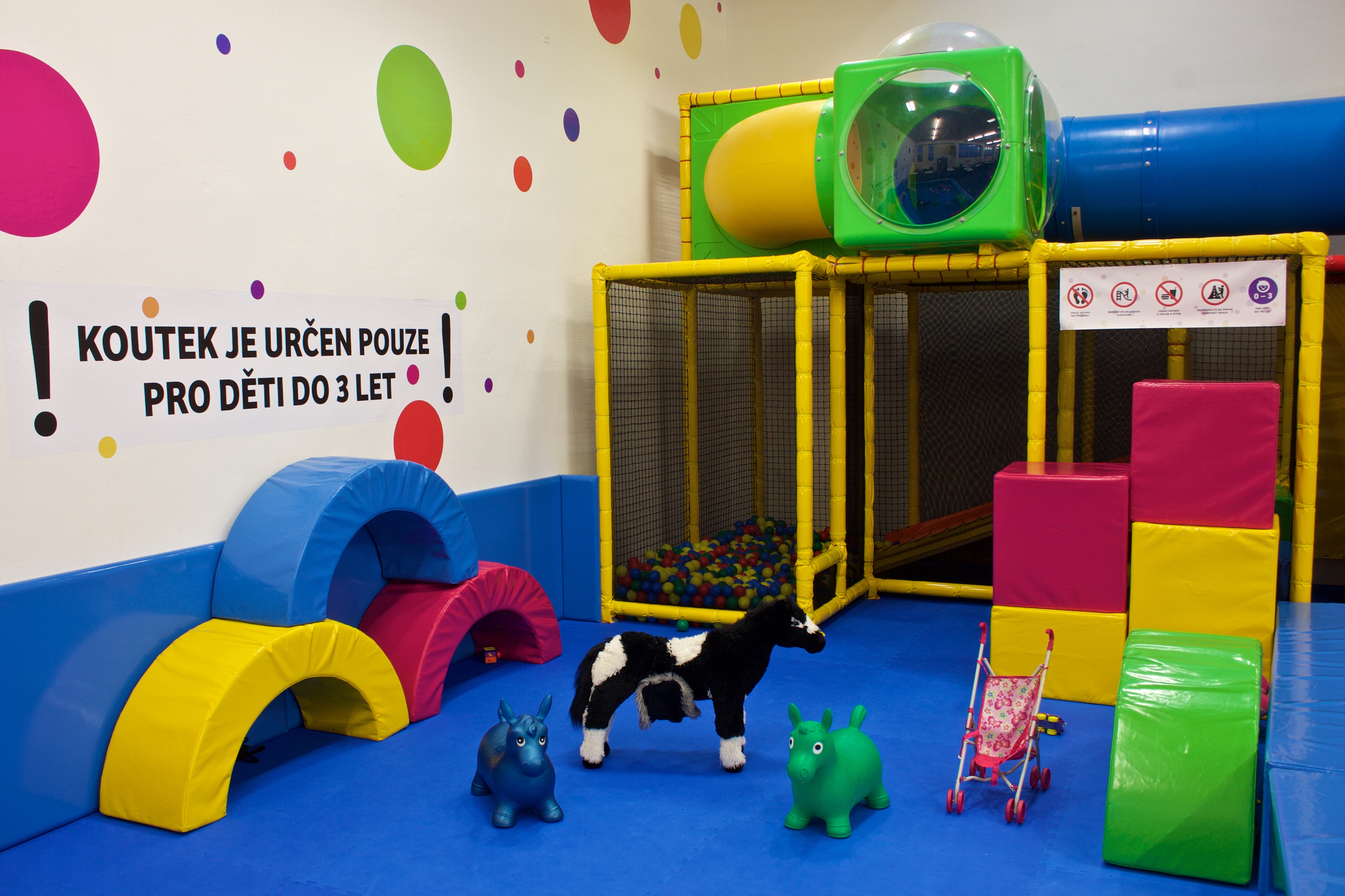 Šaškárna dětský park a kavárna foto 4