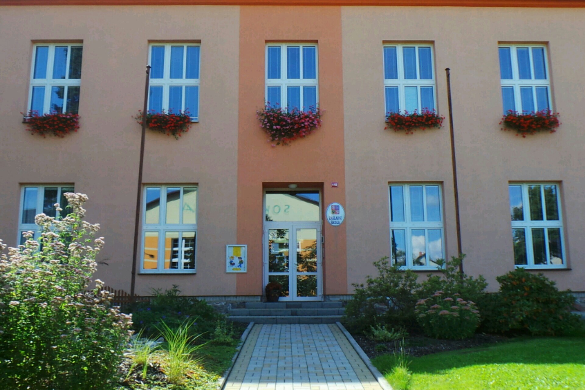 Základní škola a mateřská škola Lukavice