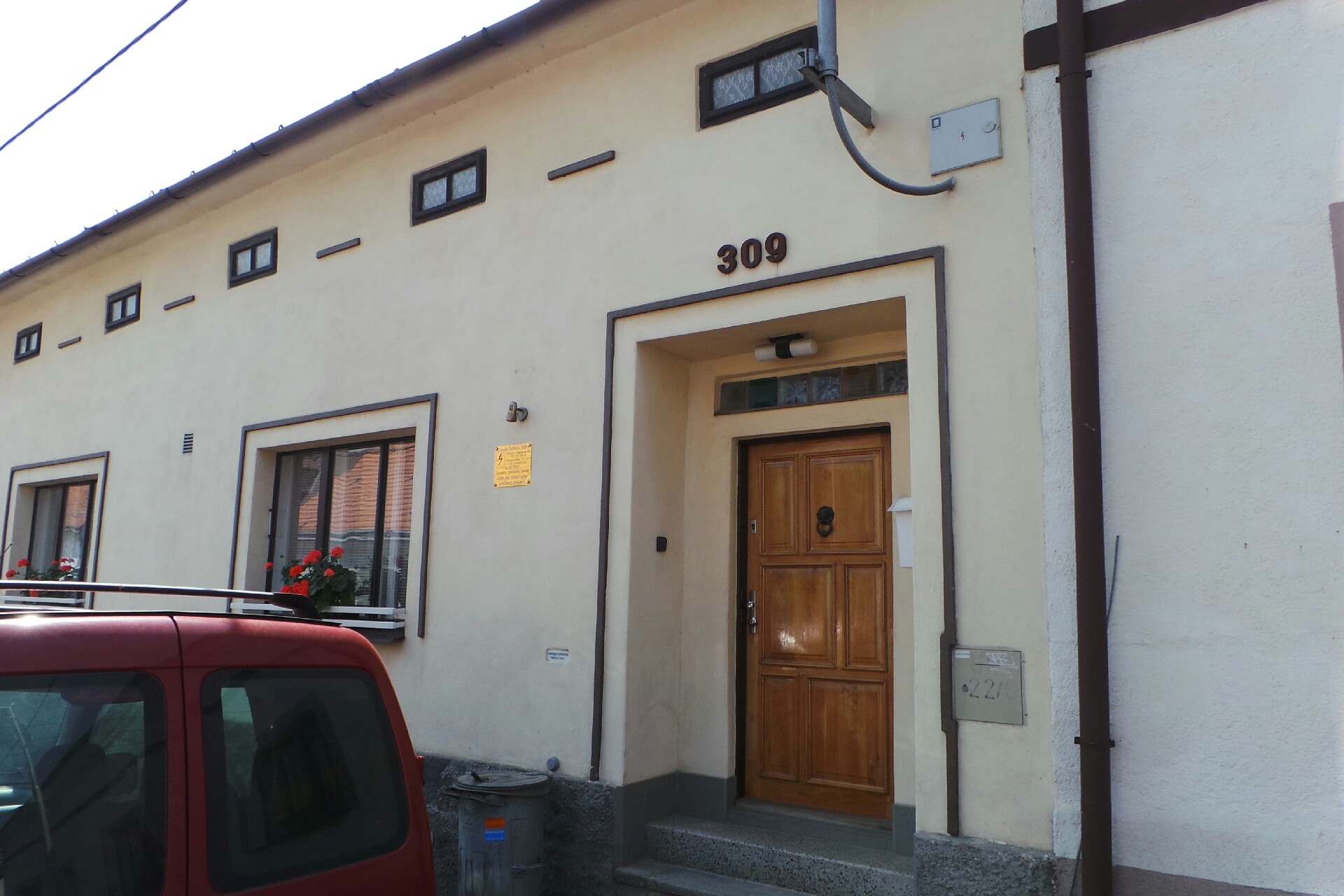 Elektroinstalace Zdeněk Švihla - EBH