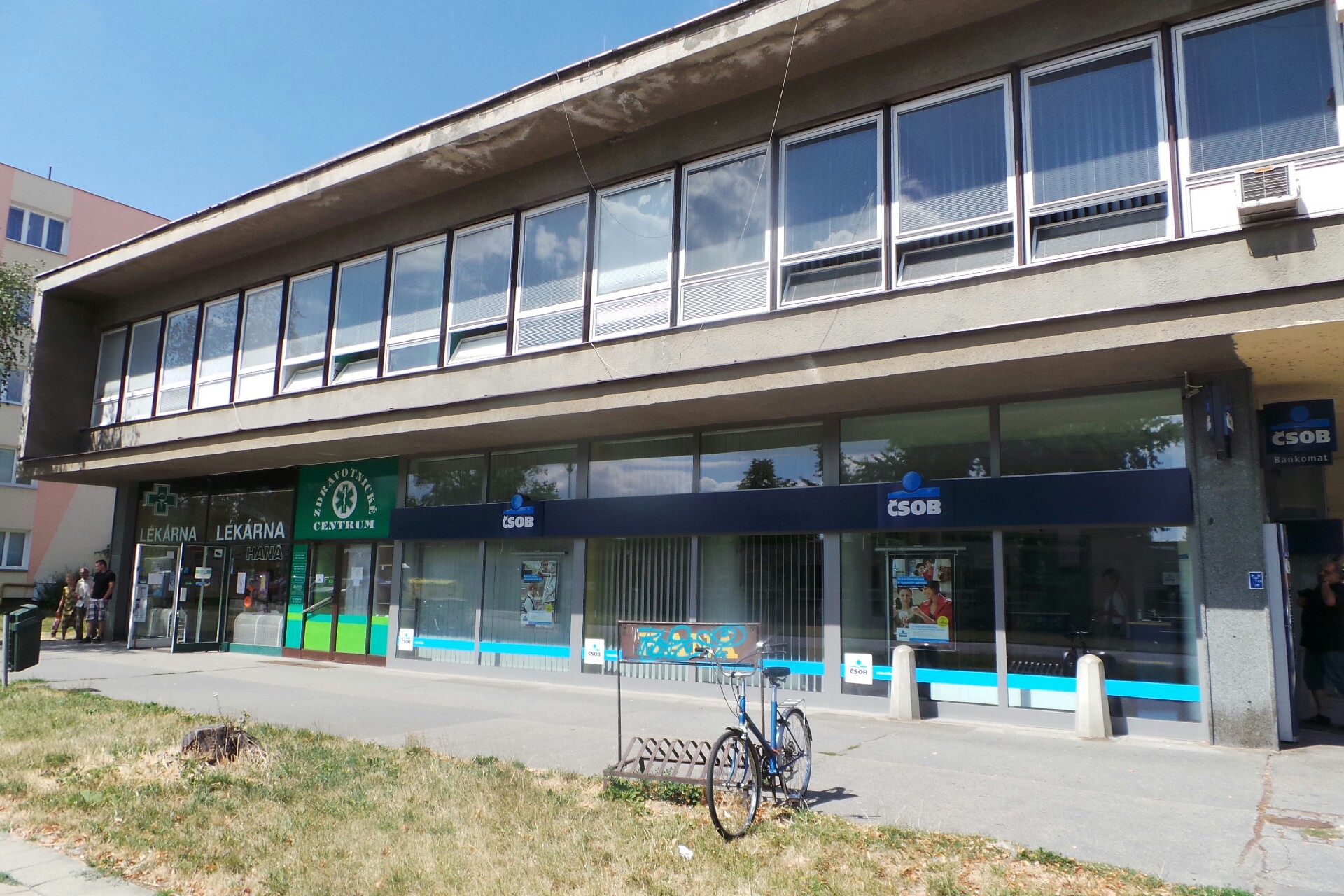 MUDr. Jindřich Tomeček