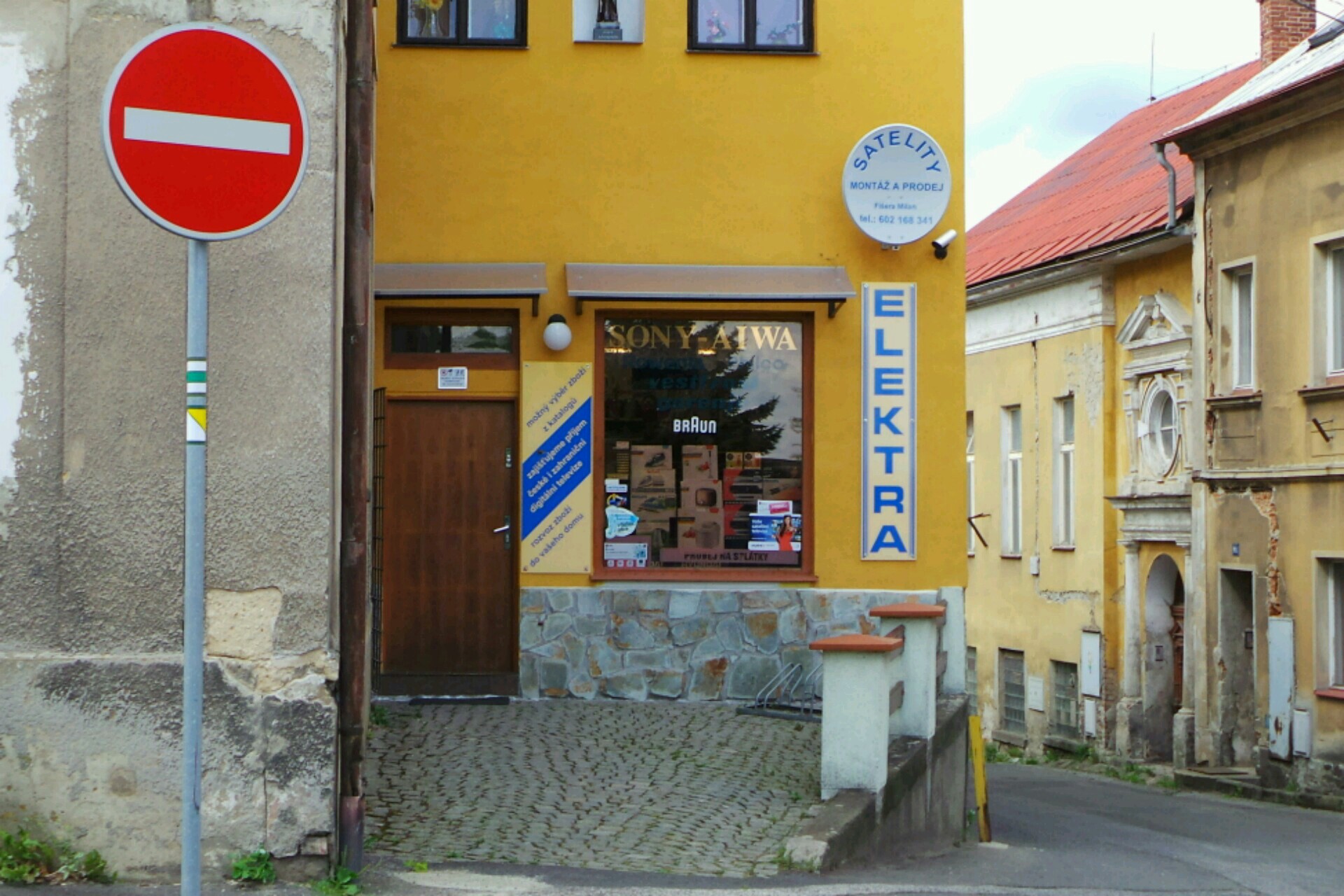 SATELITY Milan Fišera