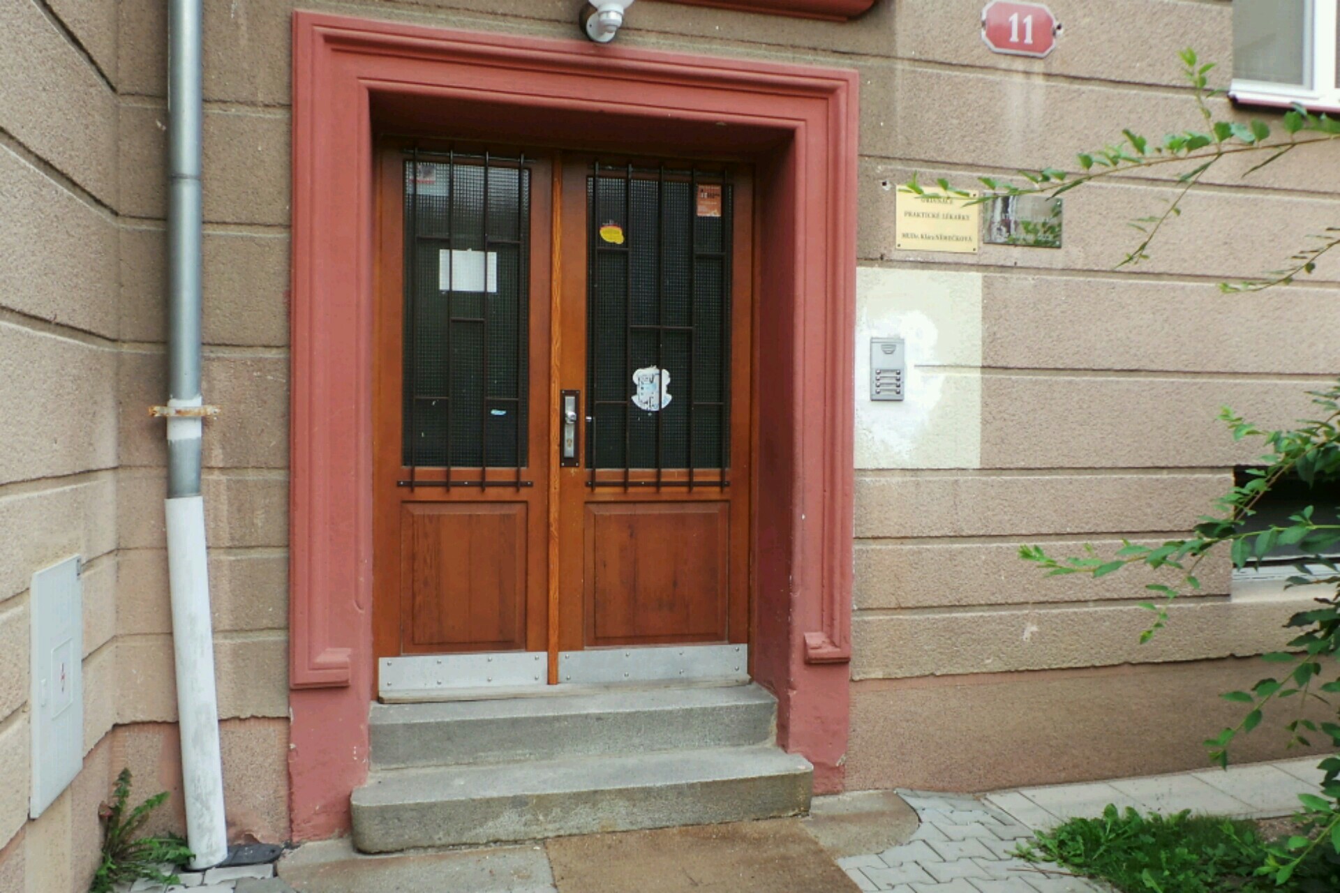 ČESKEJ  s.r.o.  MUDr. Zdeněk Čech