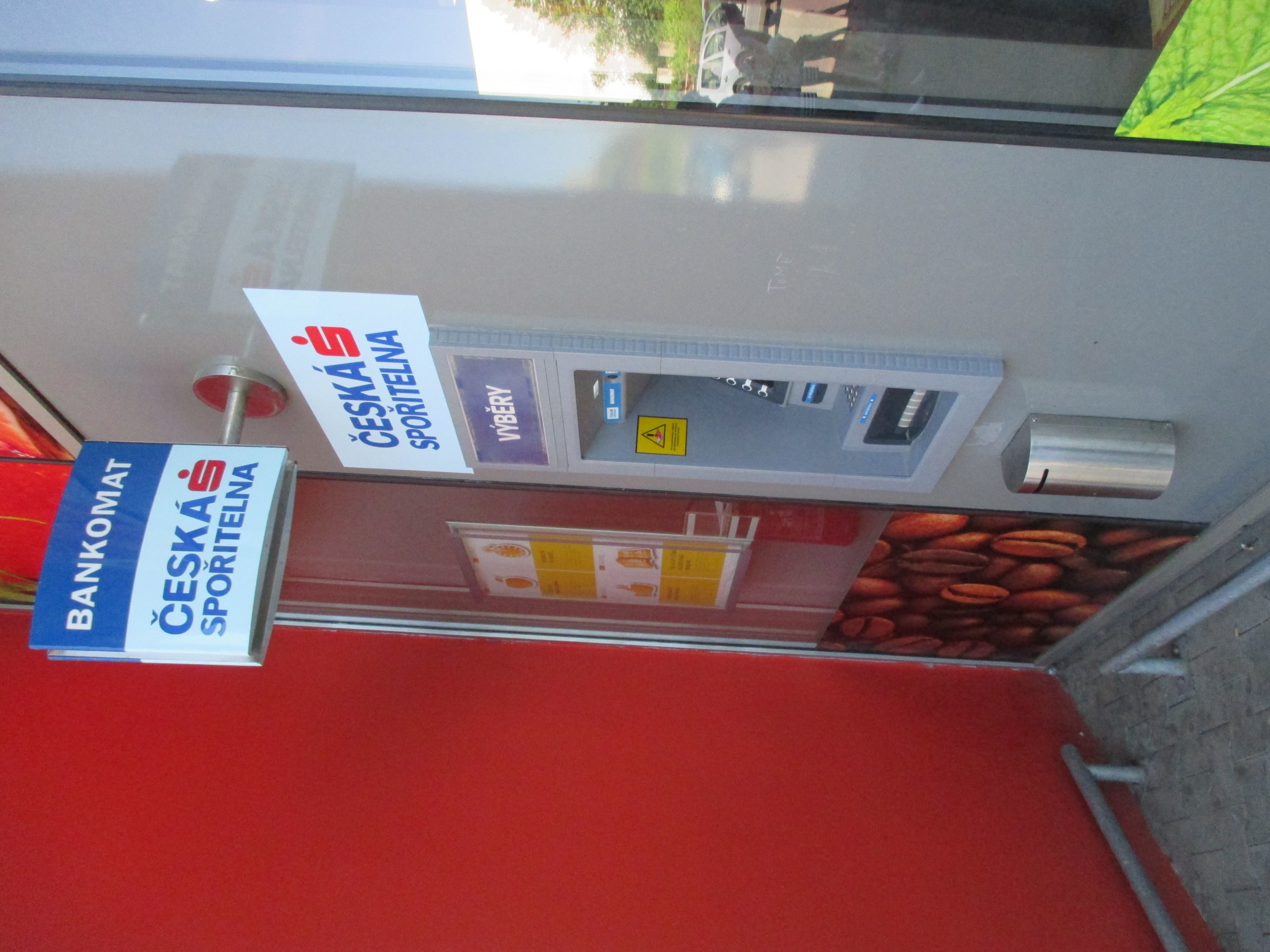 Bankomat České spořitelny foto 2