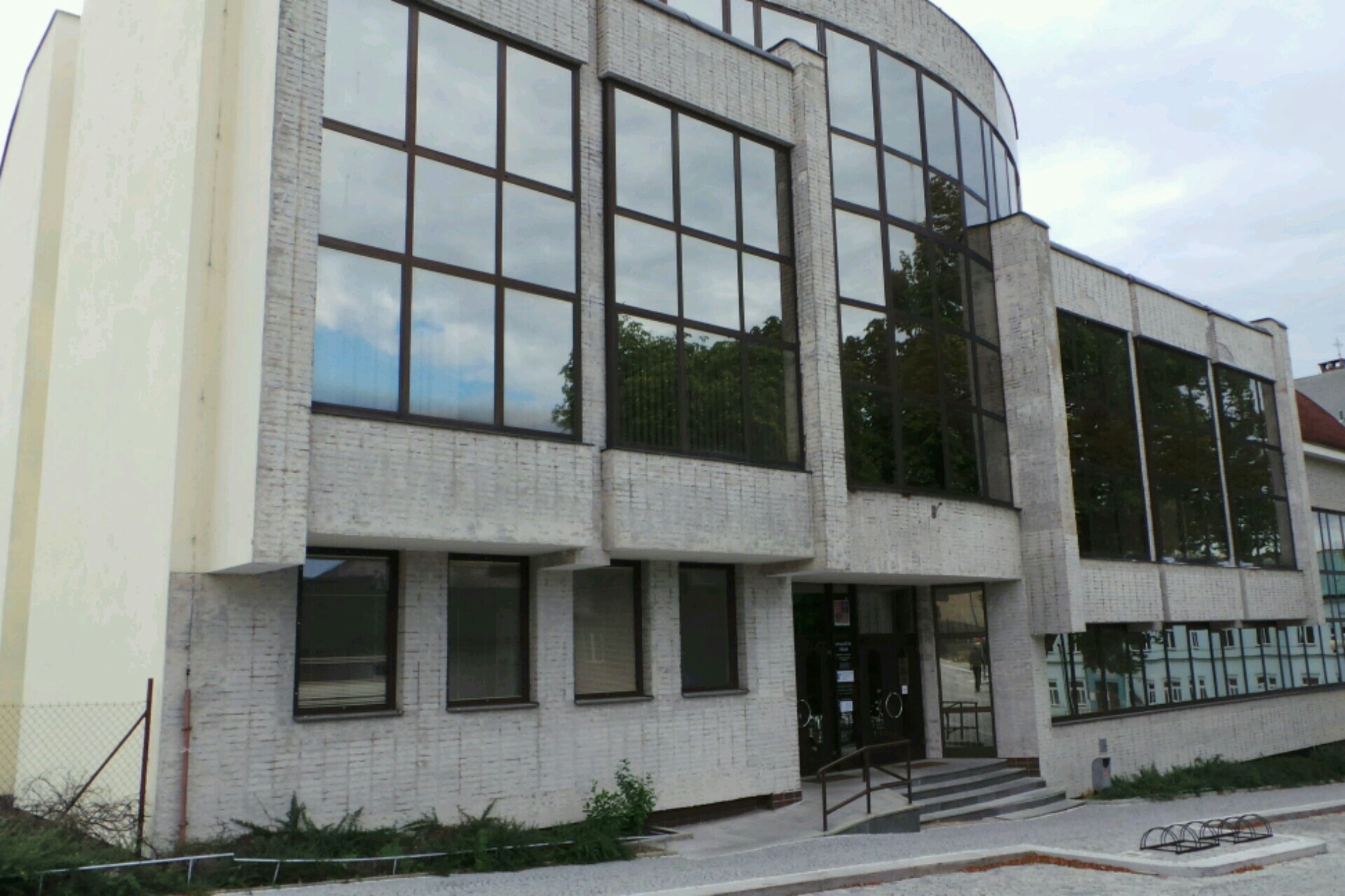 Všeobecná zdravotní pojišťovna České republiky