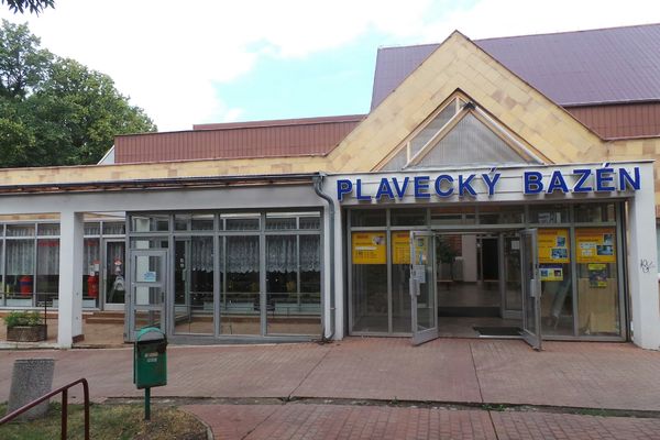 Bazen Litomerice (Bazen Litoměřice, bazén masážními, bazén masážními tryskami, dokonalé uvolnění) Bazen Litomerice