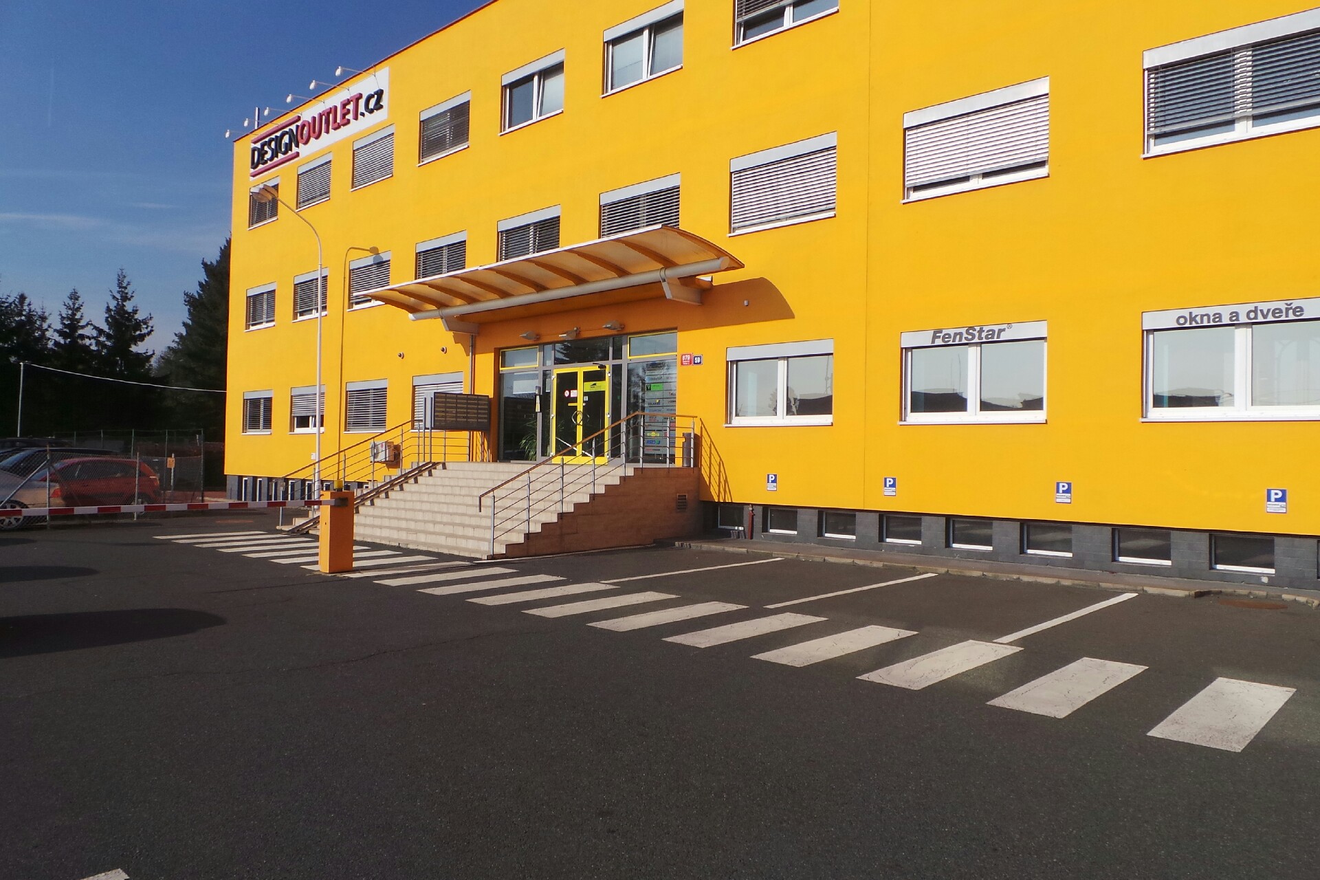 CZ STAVEBNÍ HOLDING