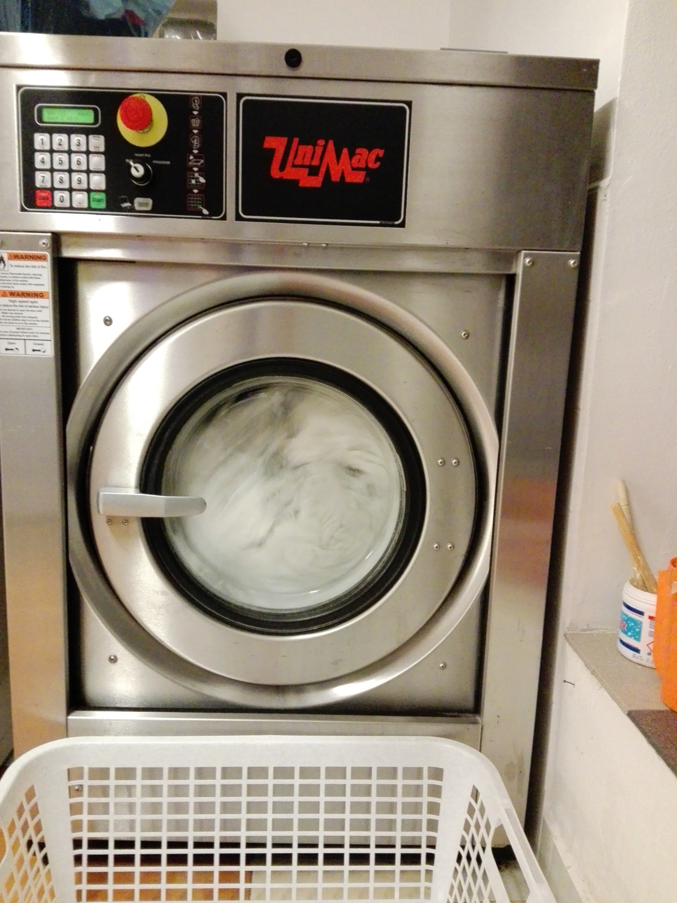 Alena Fenclová -  Praní, mandlování, žehlení a úklidy foto 4