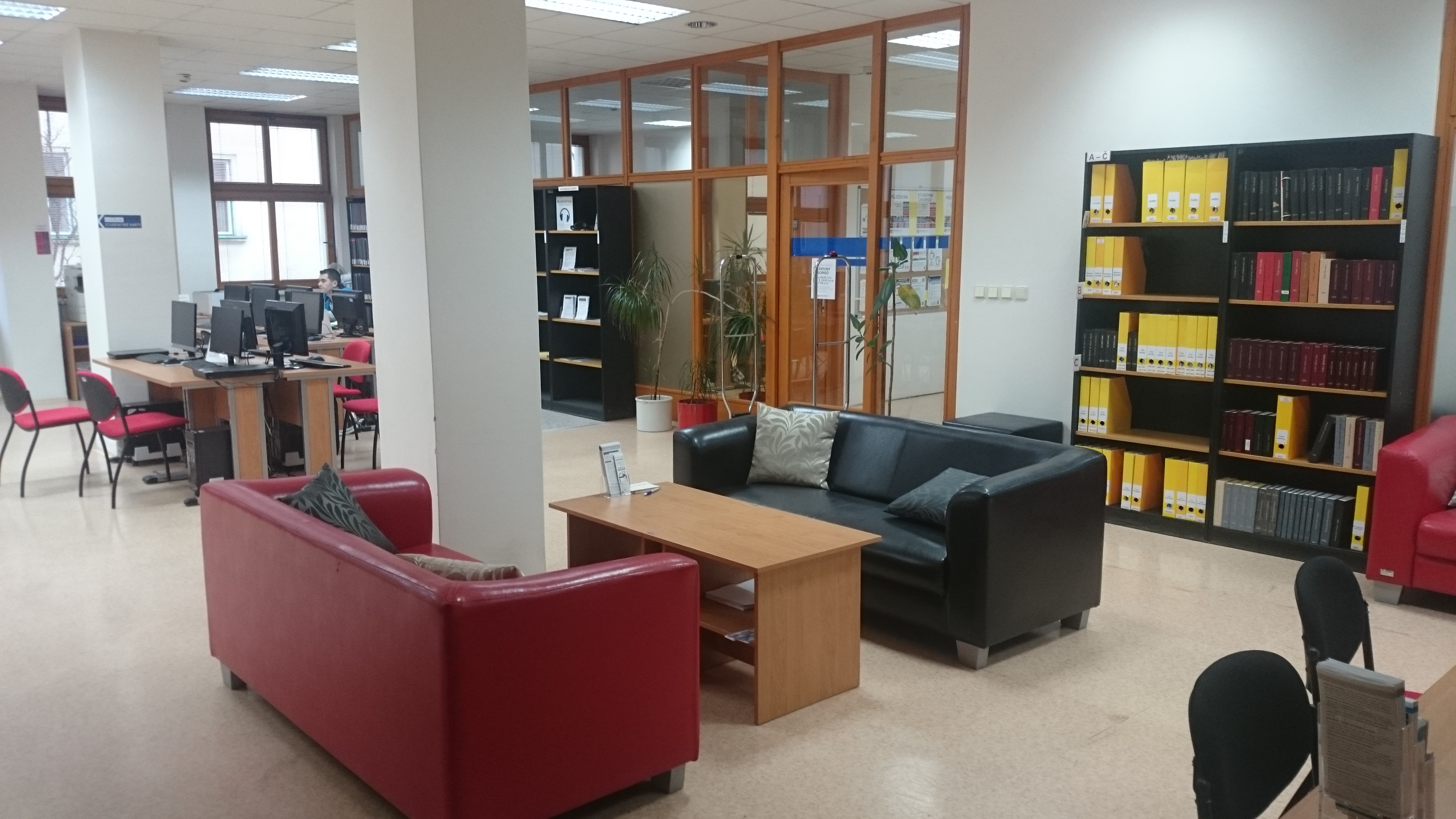 Univerzitní knihovna Ostravské univerzity foto 3