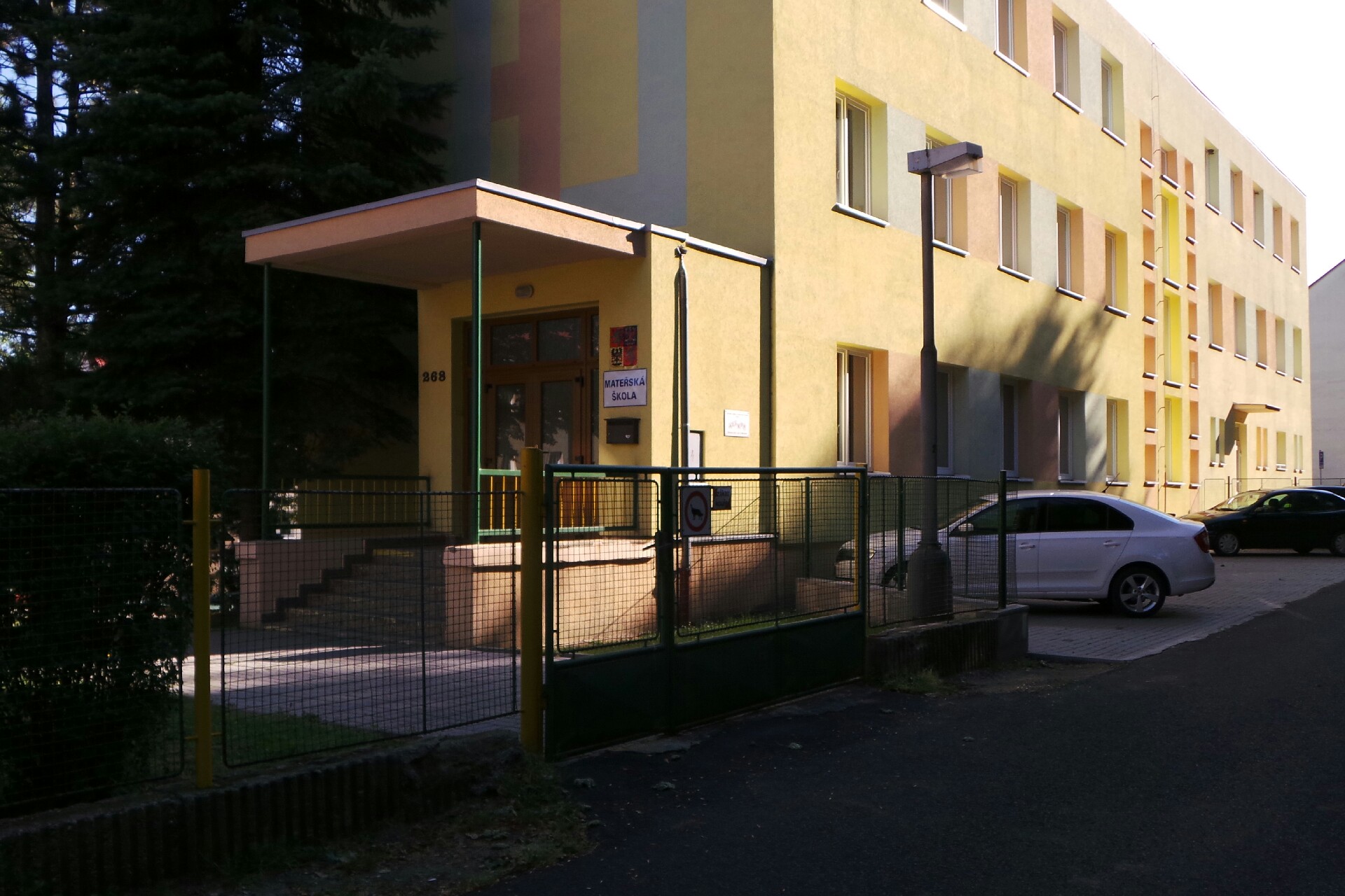 ZŠ a MŠ Meziboří, Žižkova