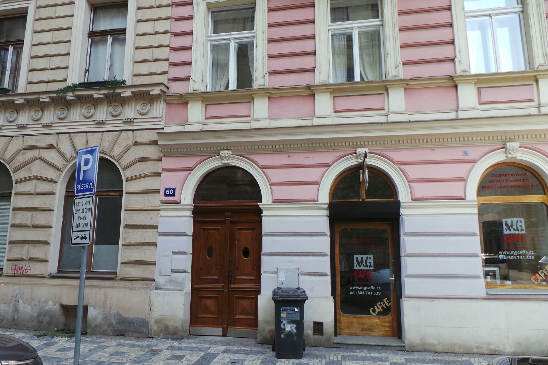 CRYSTAL CORN, s.r.o.