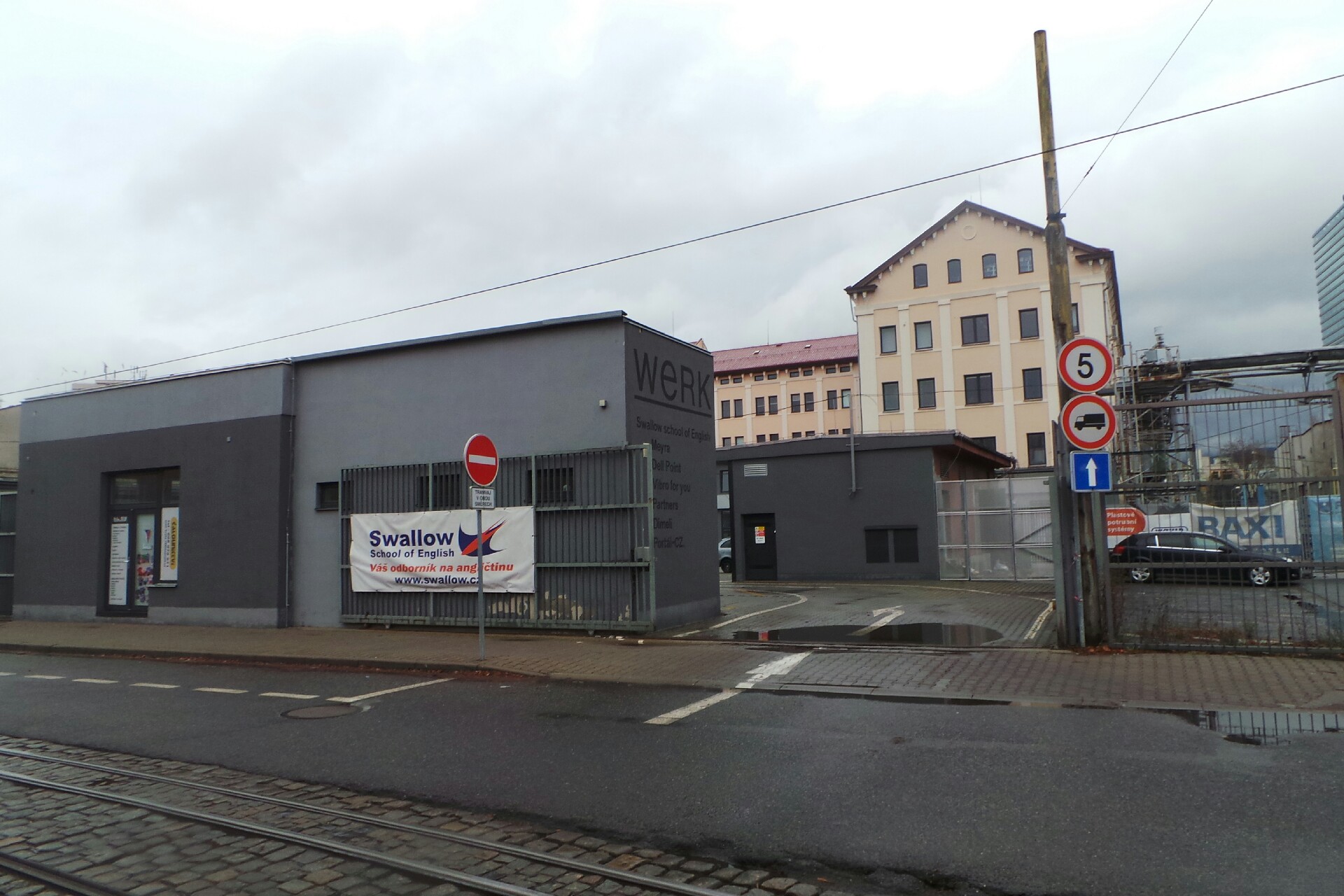 SWALLOW SCHOOL OF ENGLISH s.r.o.