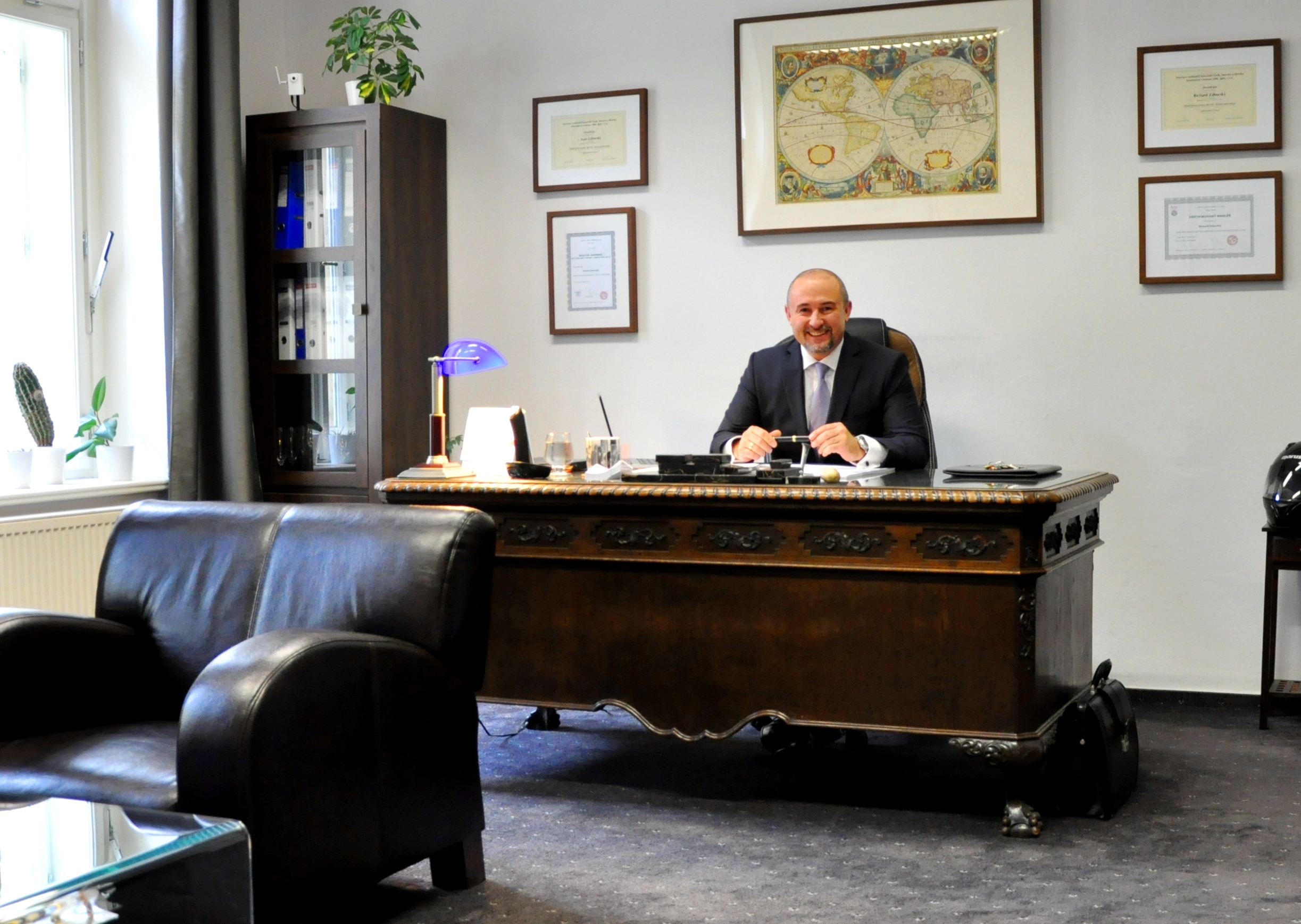 AURUS REALITY JUDr. ZÁHORSKÝ spol. s r.o. foto 4