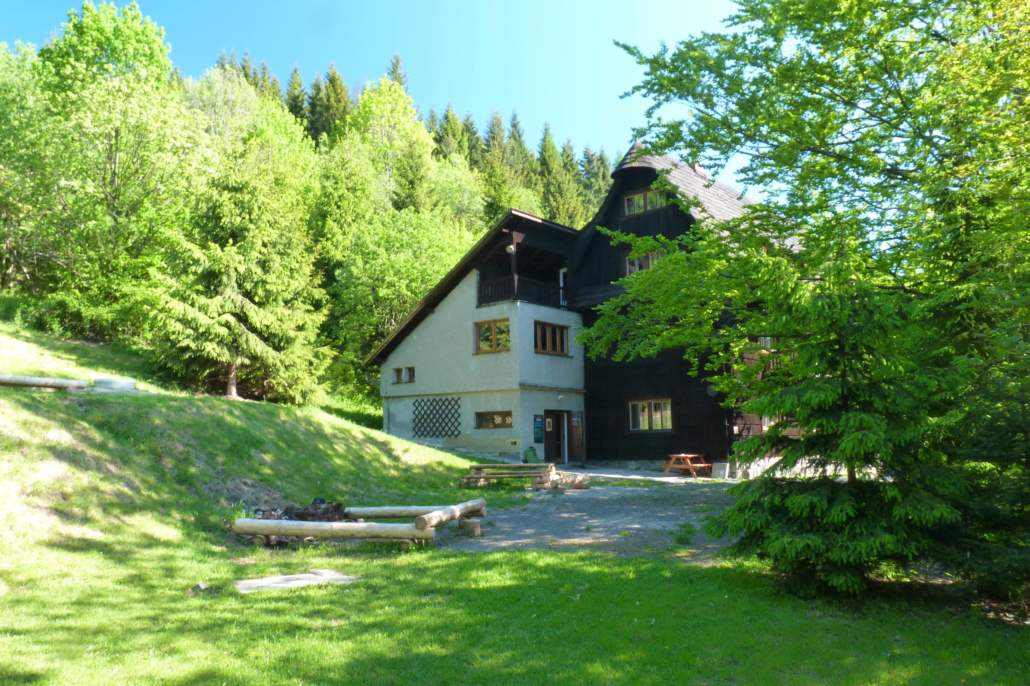 Občerstvení na chatě Mír