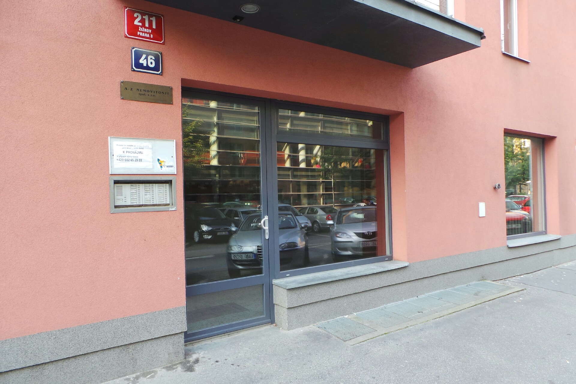 Luboš Bosák - nehtová modeláž foto 1