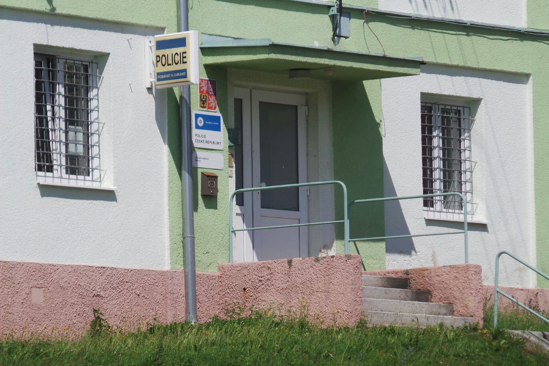 Policie ČR - Obvodní oddělení Plánice foto 2