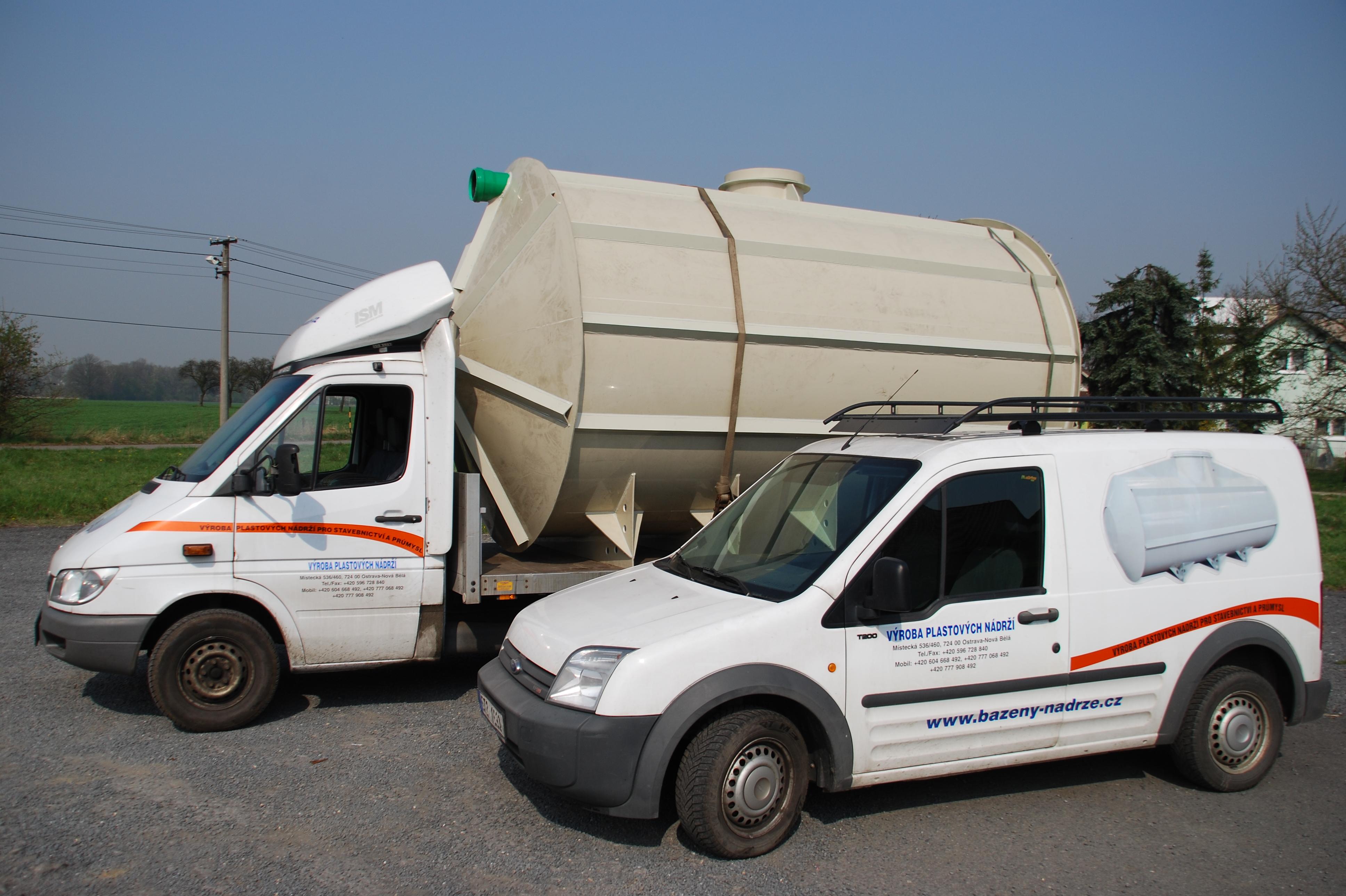 Tomáš Janušík - VÝROBA PLASTOVÝCH NÁDRŽÍ