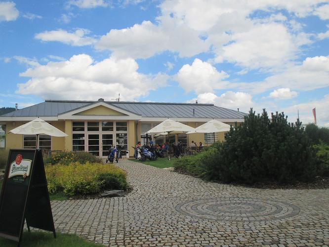 Restaurace a kavárna The One