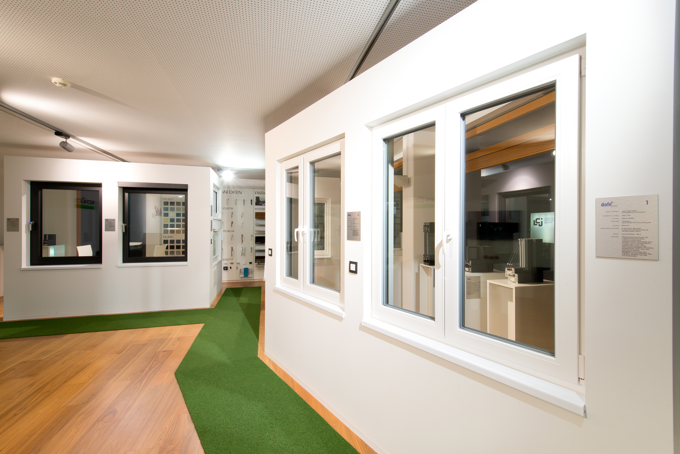 Showroom DAFE - PLAST foto 3