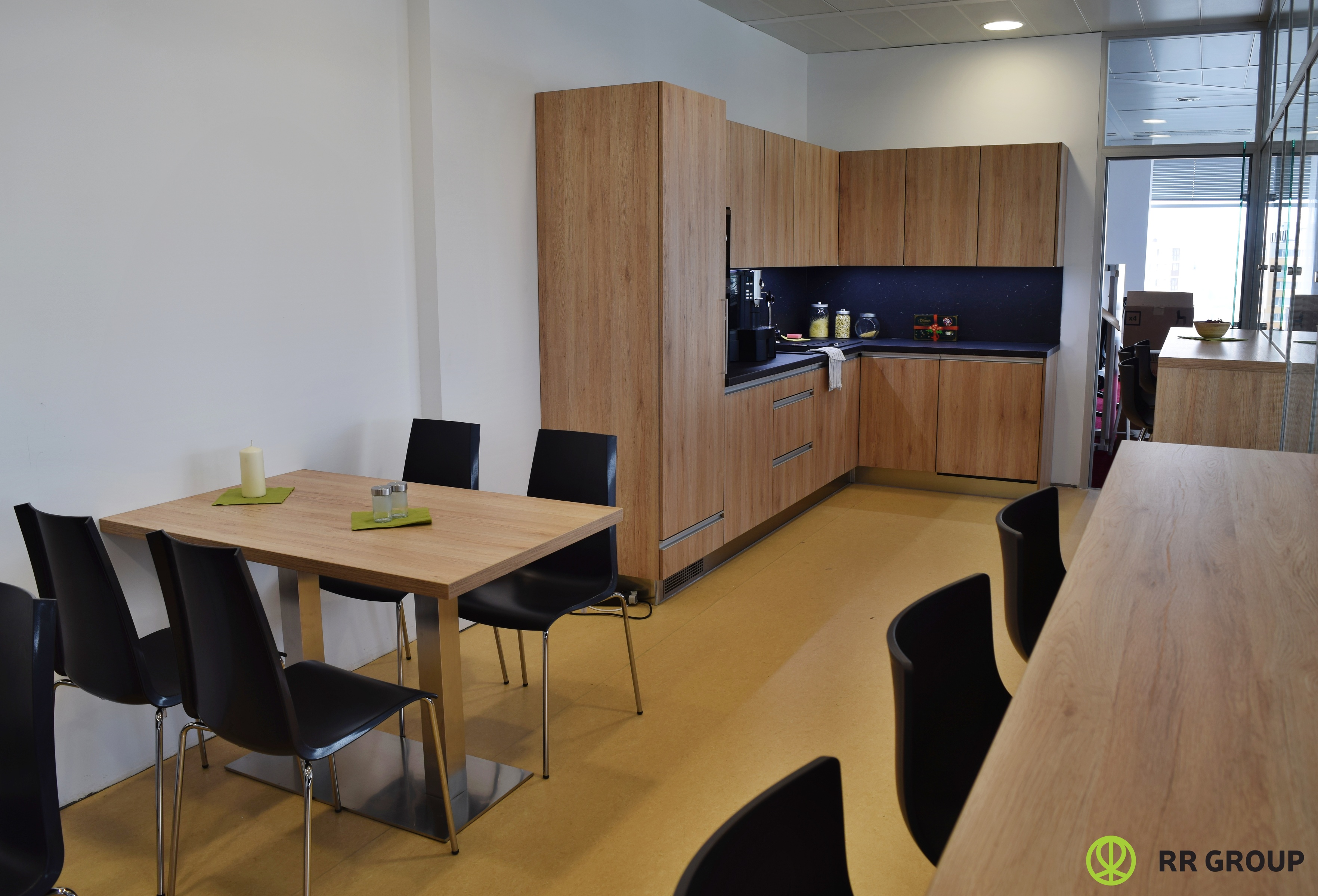 RR GROUP - Ateliér bytového designu a truhlárna foto 3