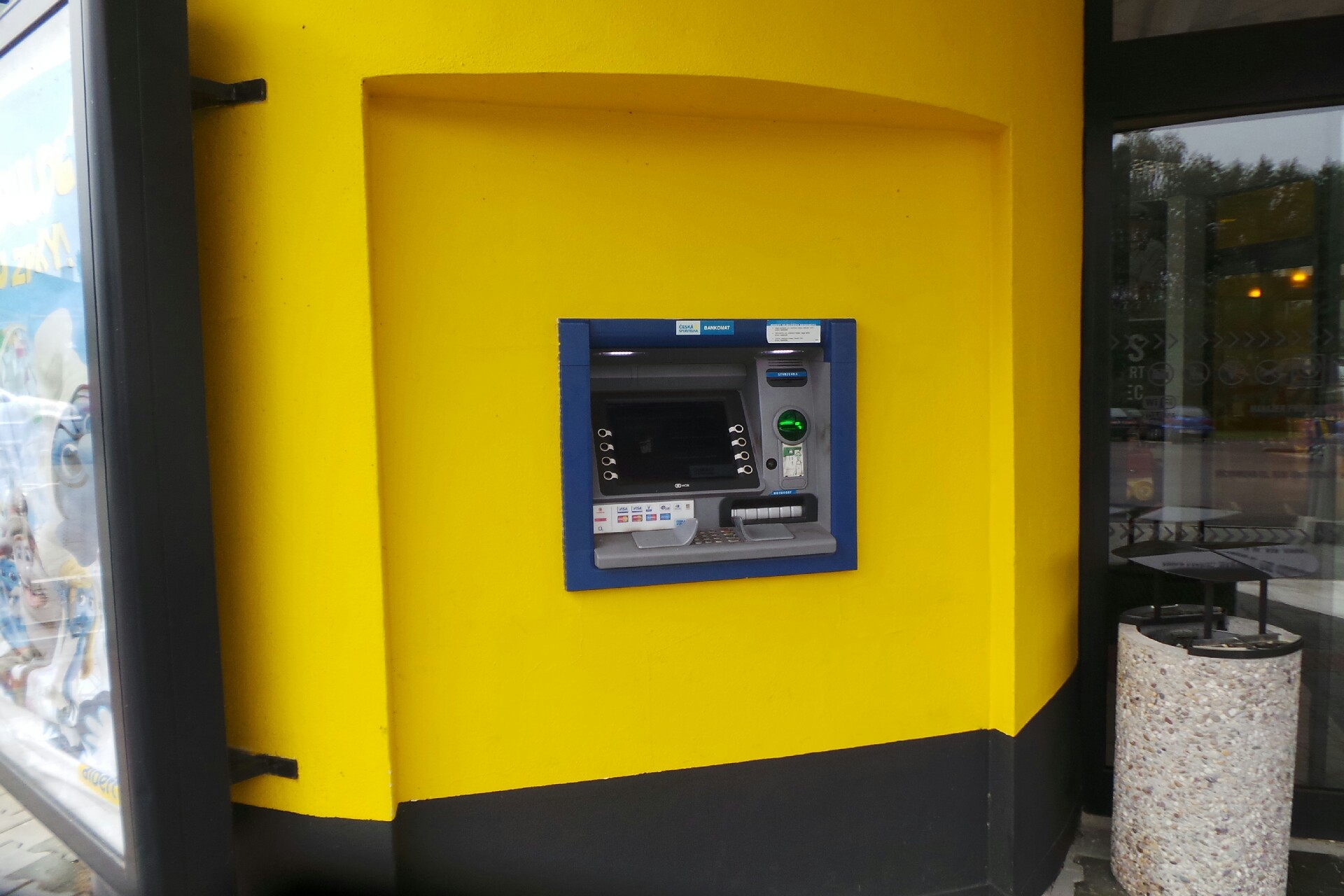 Bankomat České spořitelny
