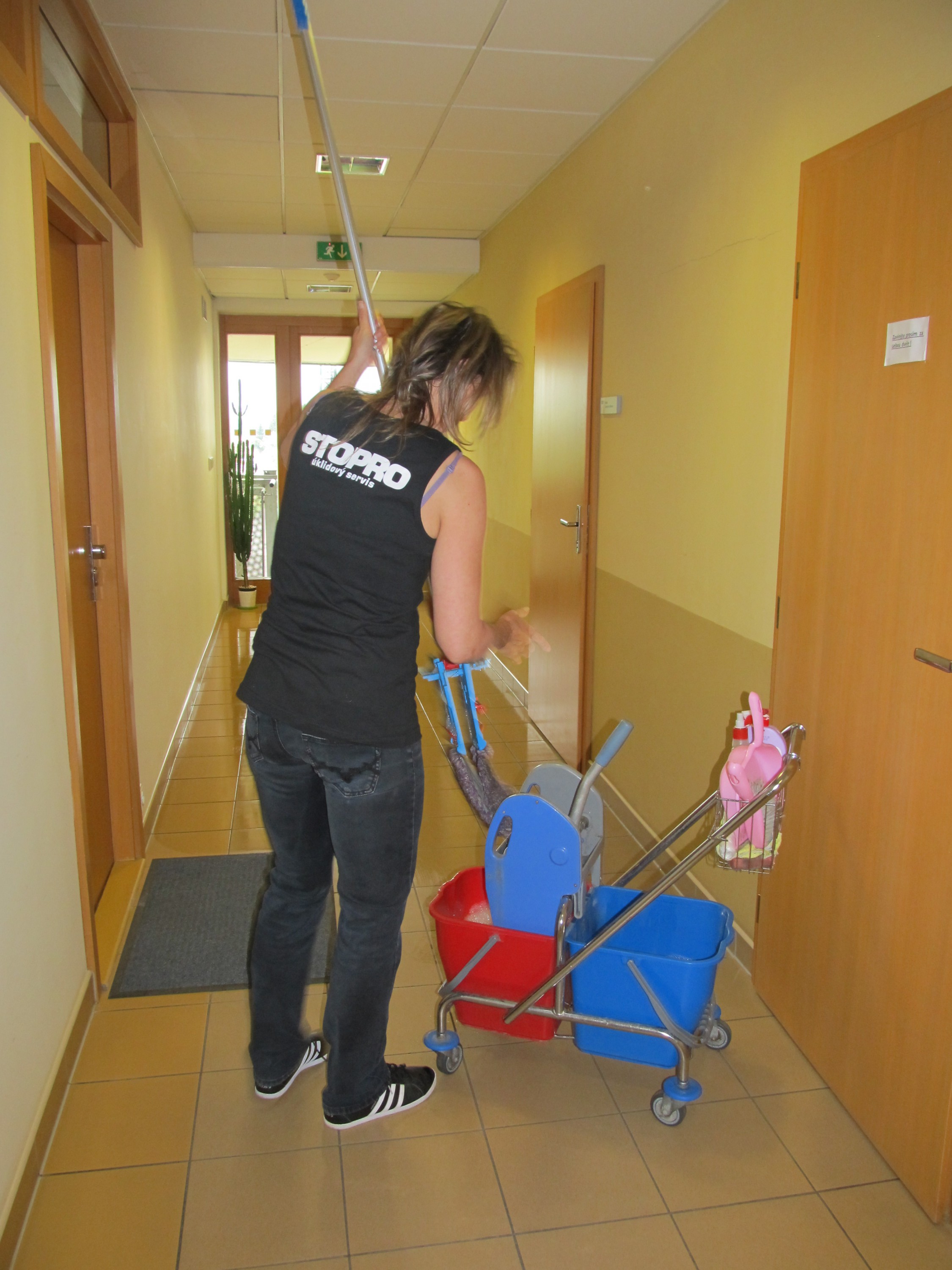 STOPRO úklidový servis foto 4
