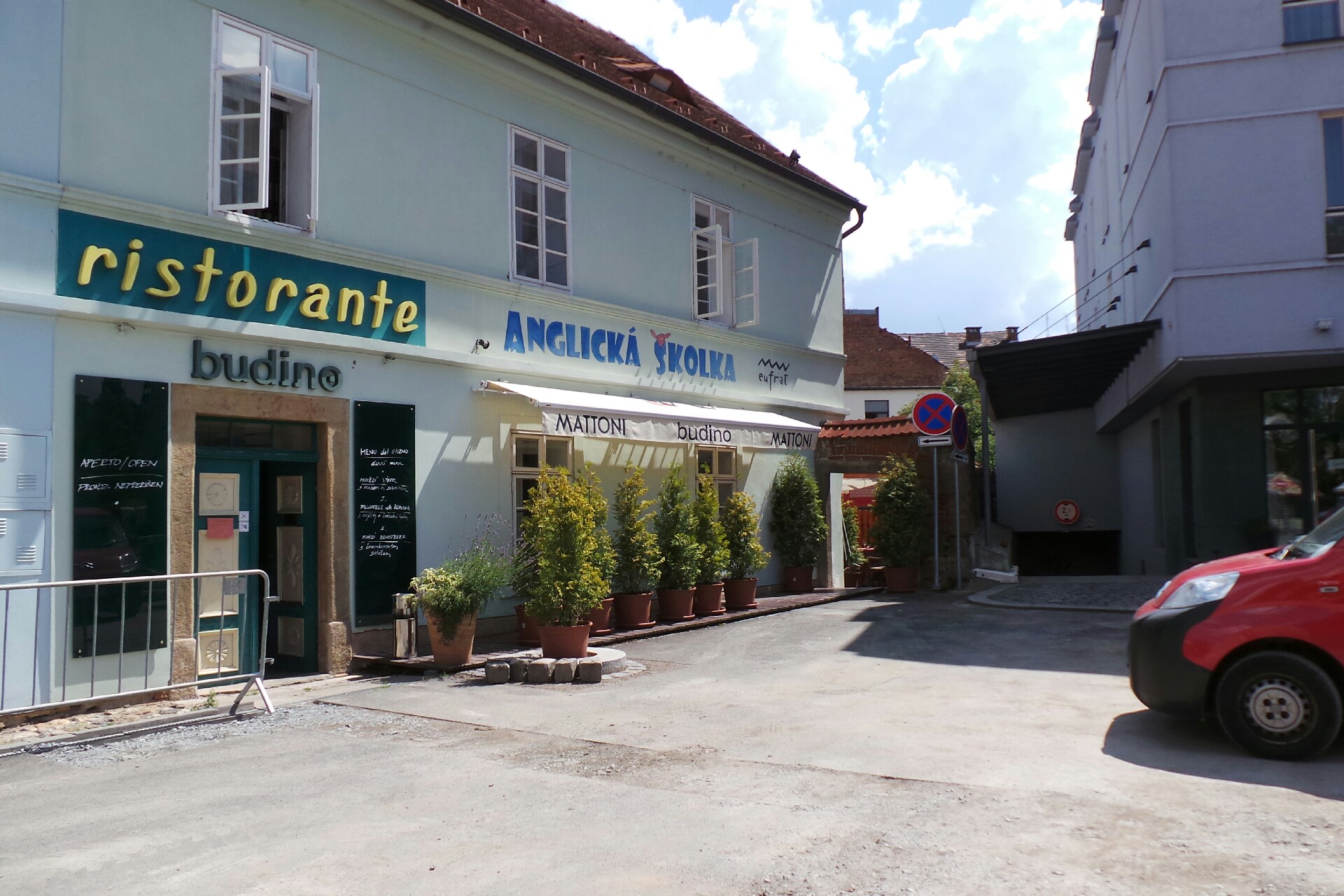 Anglická školka MY WORLD