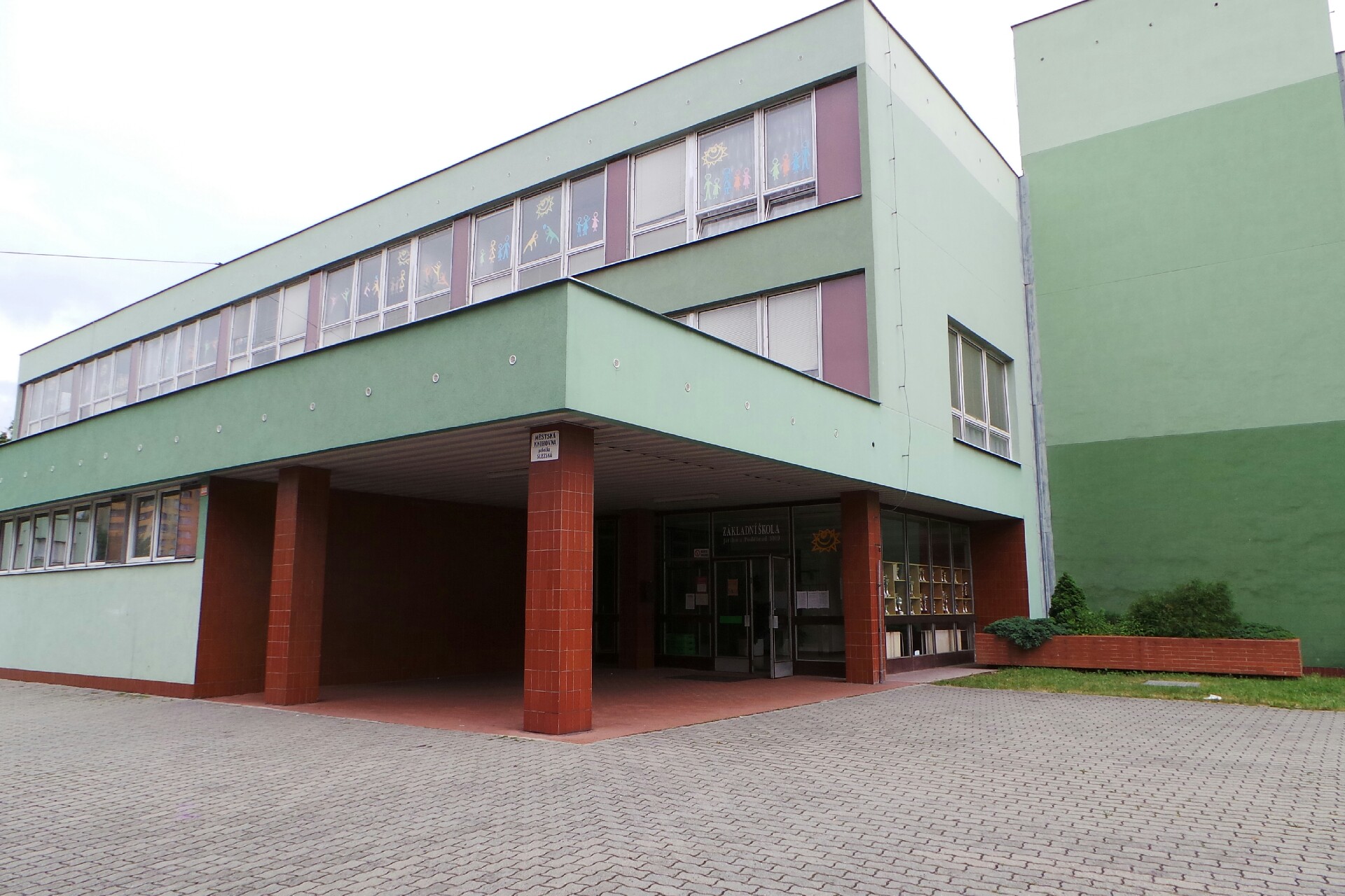 11. Základní škola Jiřího z Poděbrad