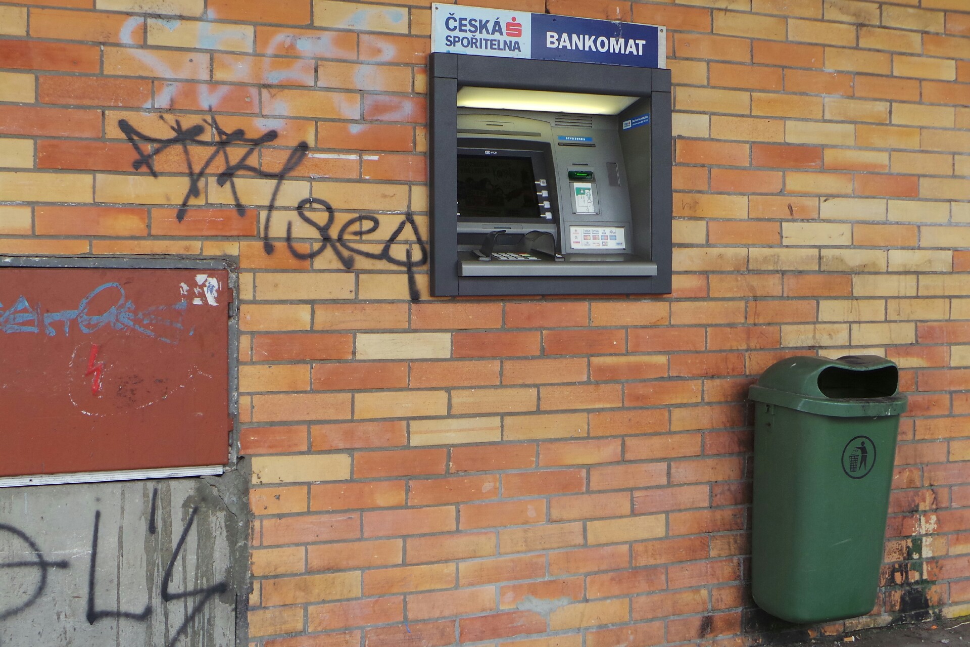 Bankomat České spořitelny