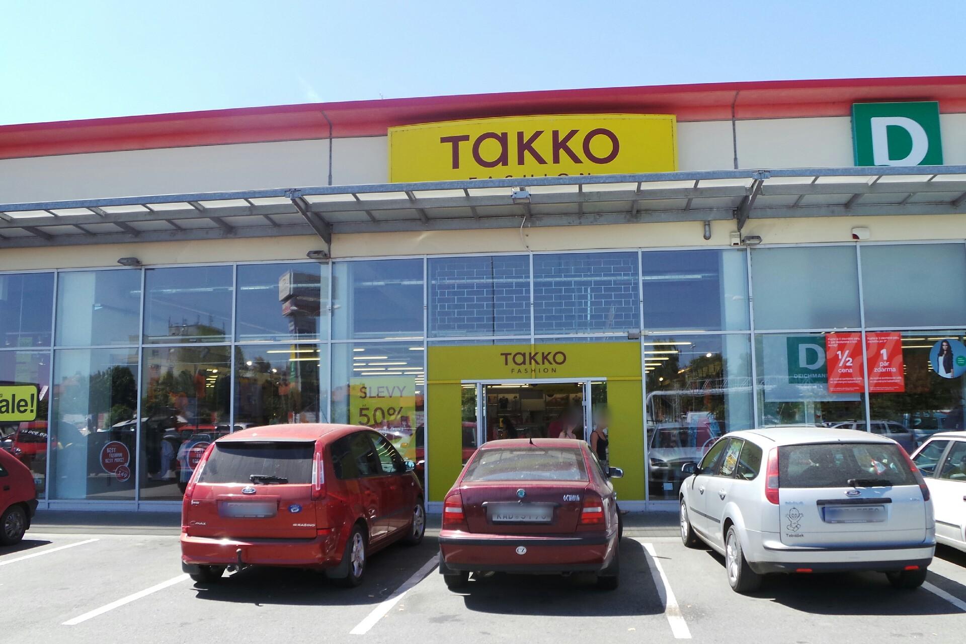 TAKKO FASHION foto 2