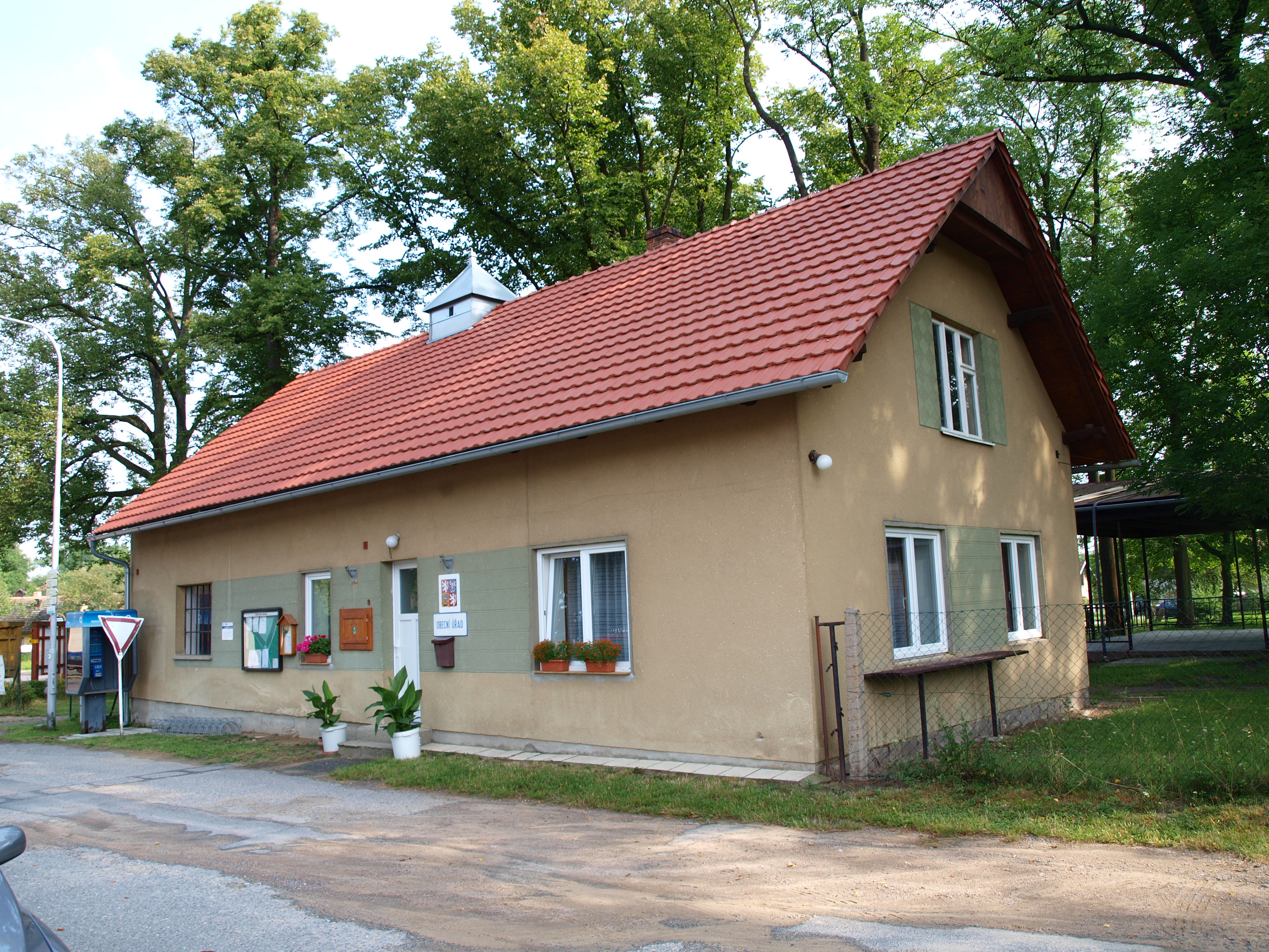 Bor u Skutče - obecní úřad