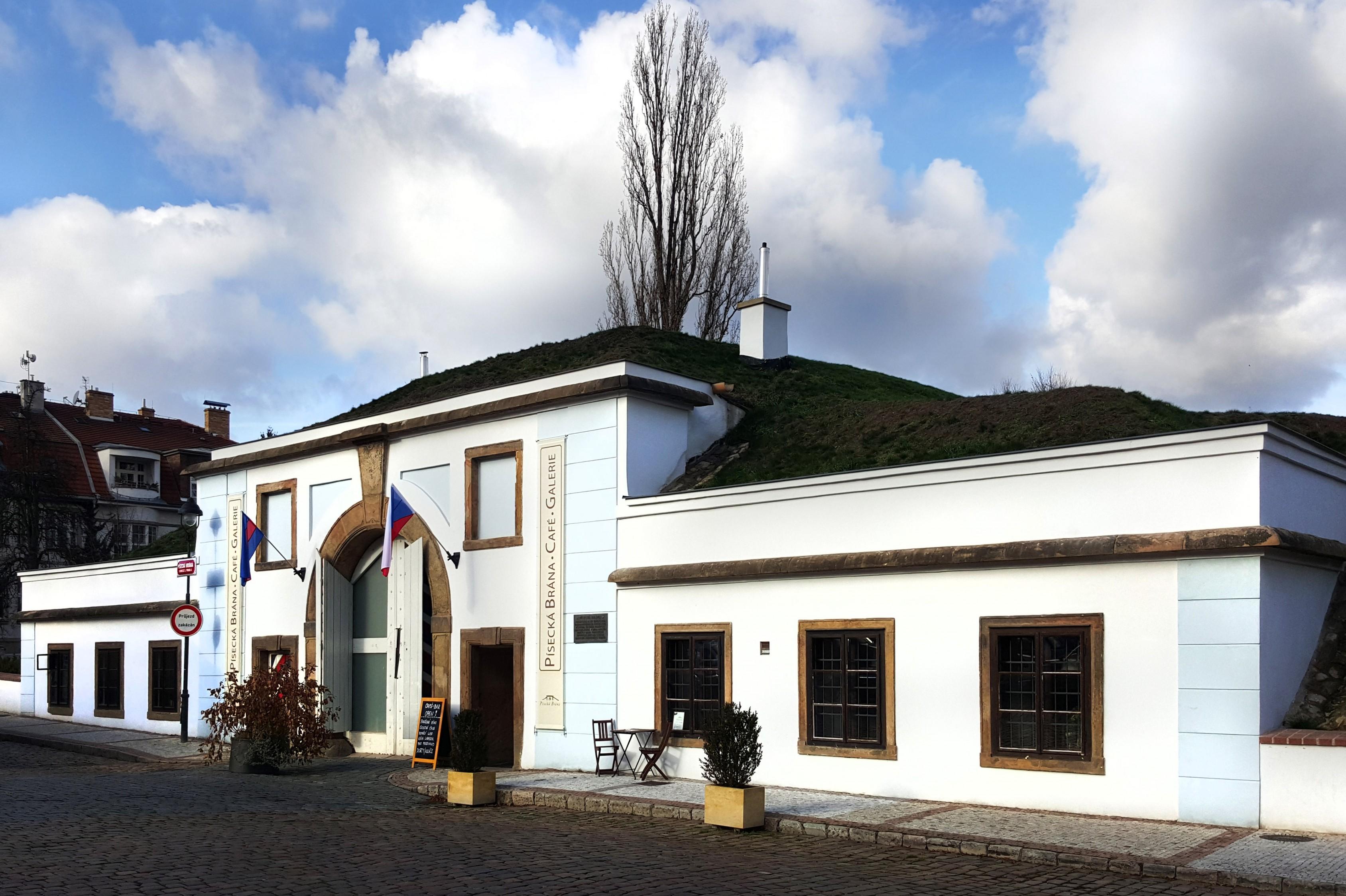 Písecká brána – café, galerie