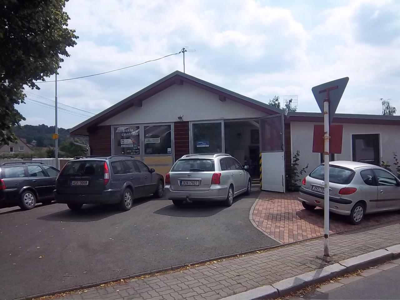 AUTOSKLA Nechvíle, s.r.o. foto 4