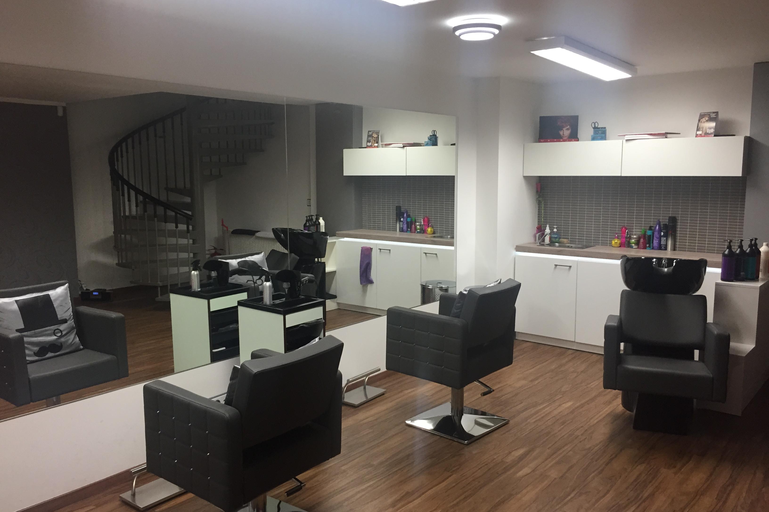 Aneta Hübschová Salon