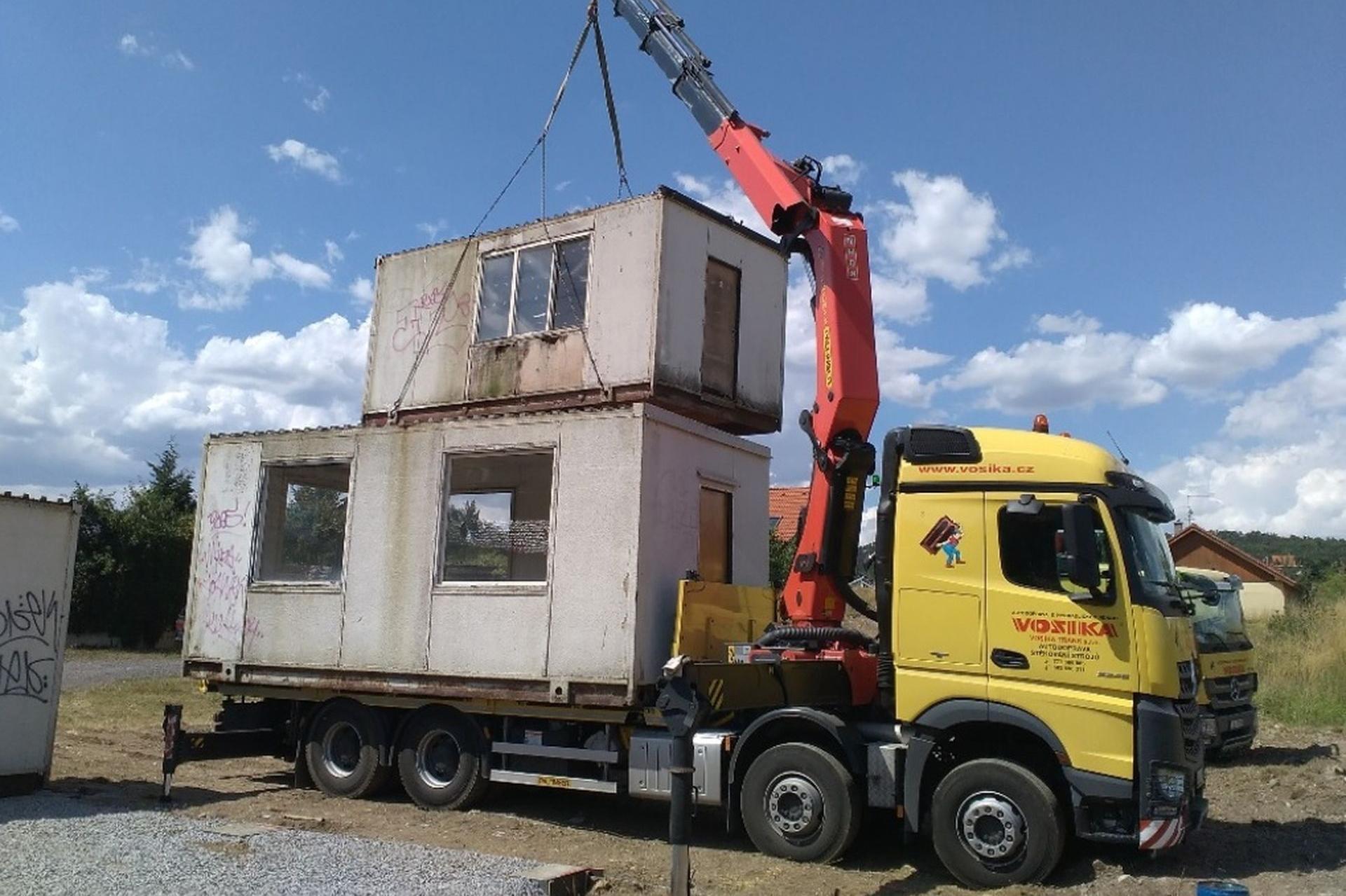 VOSIKA TRANS s.r.o. - Autodoprava s hydraulickou rukou