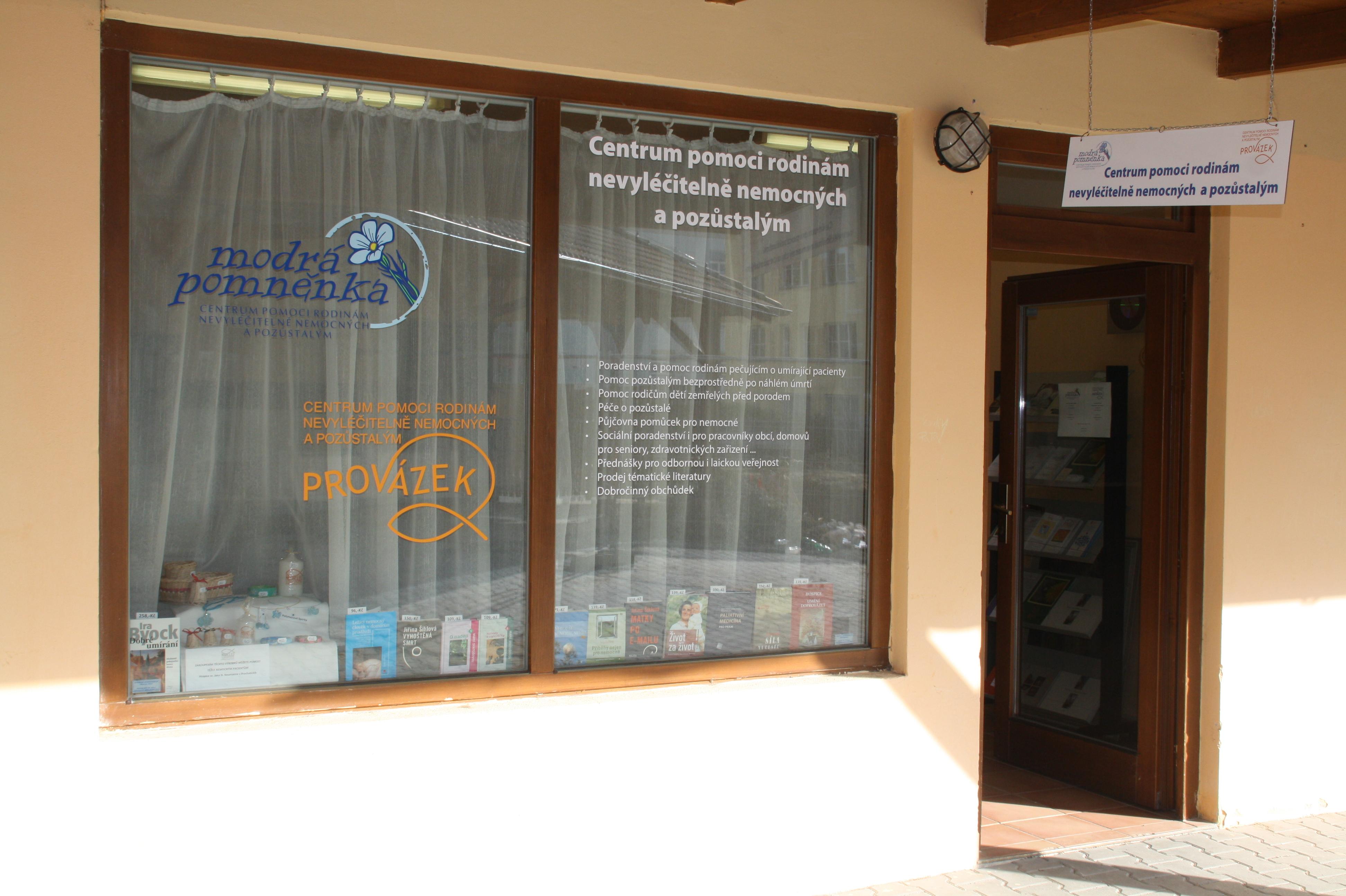 Modrá pomněnka - jihočeské centrum pomoci nevyléčitelně nemocným, jejich rodinám a pozůstalým