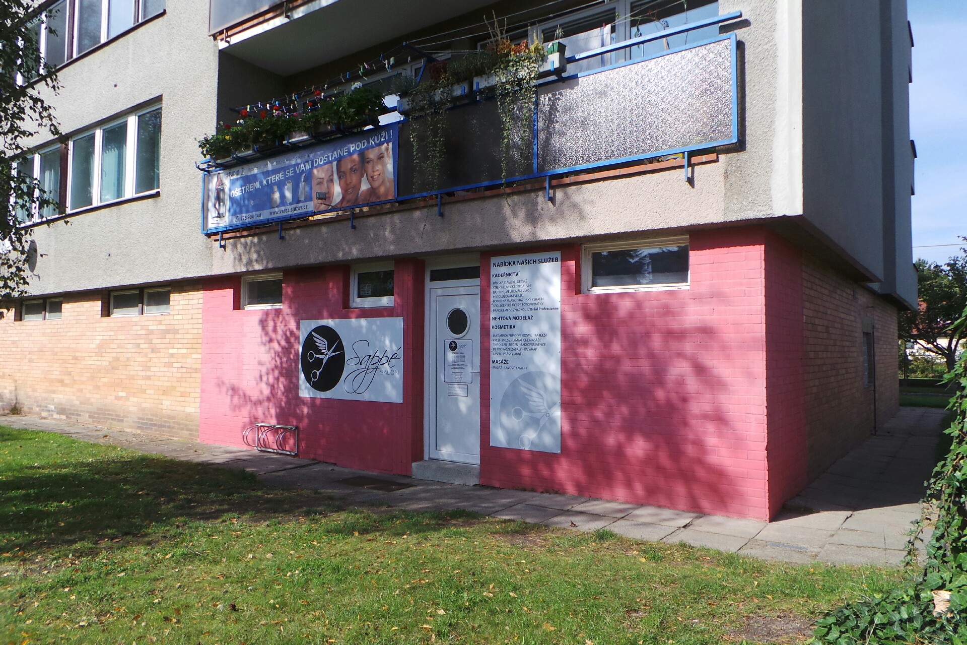 Veronika Ouhrabková - Sappé salon