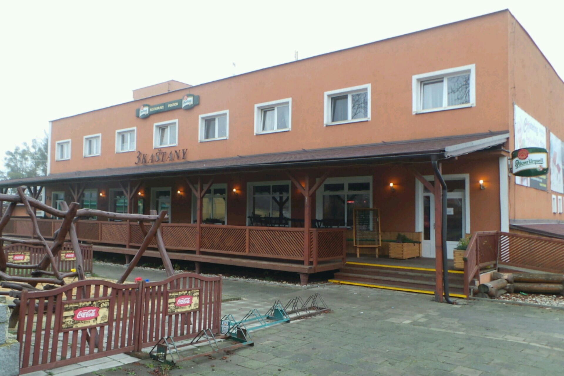 Restaurace a pizzerie 3 Kaštany