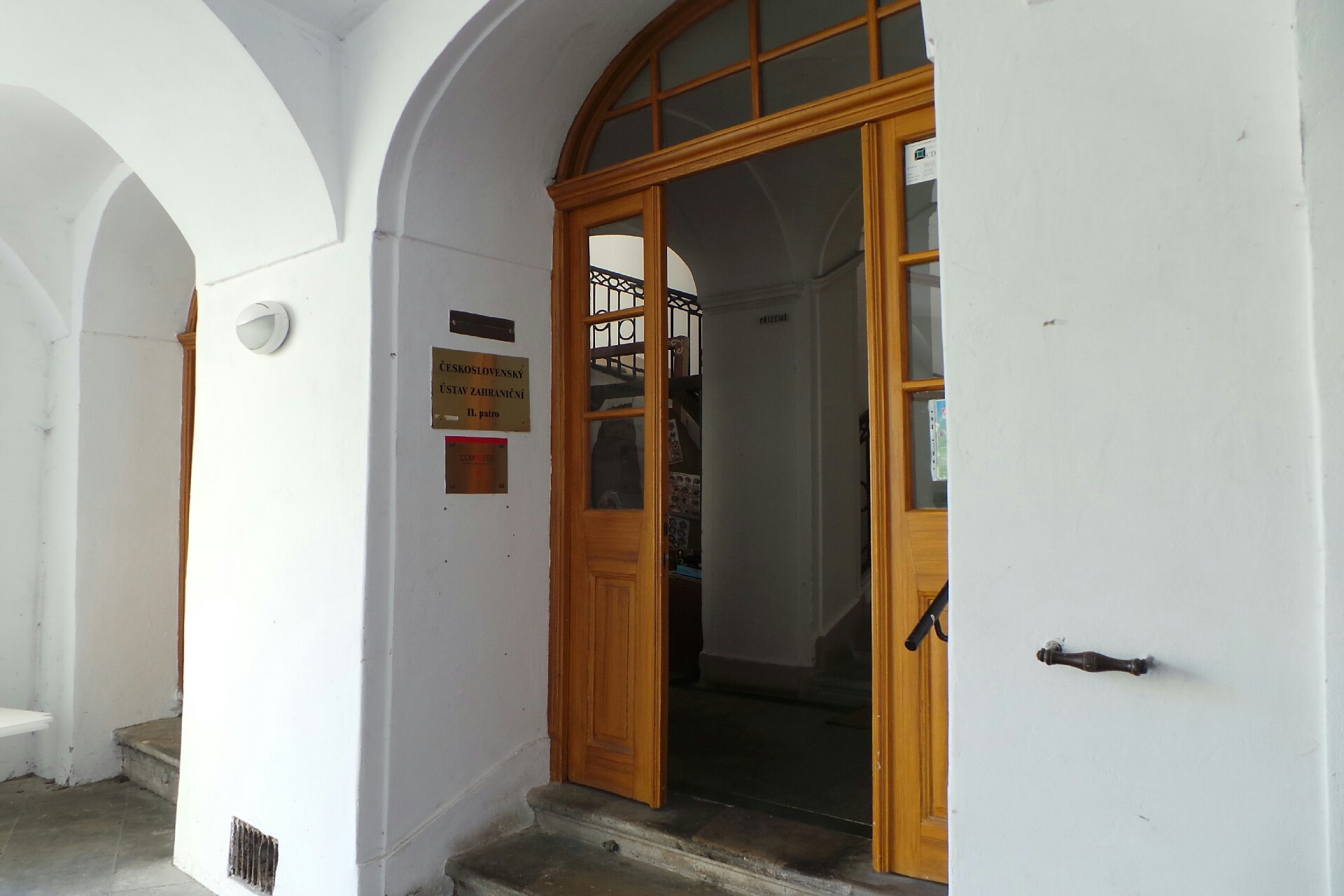 Československý ústav zahraniční