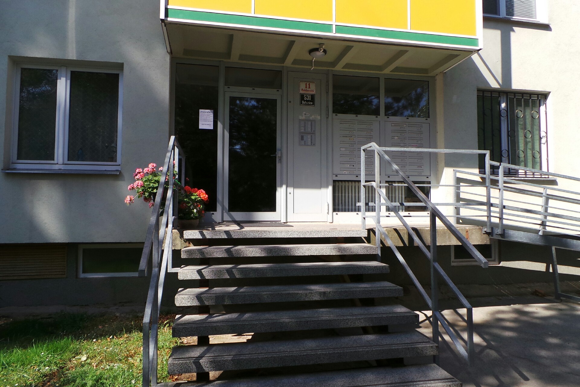 JUDr. Josef Chrást, advokát