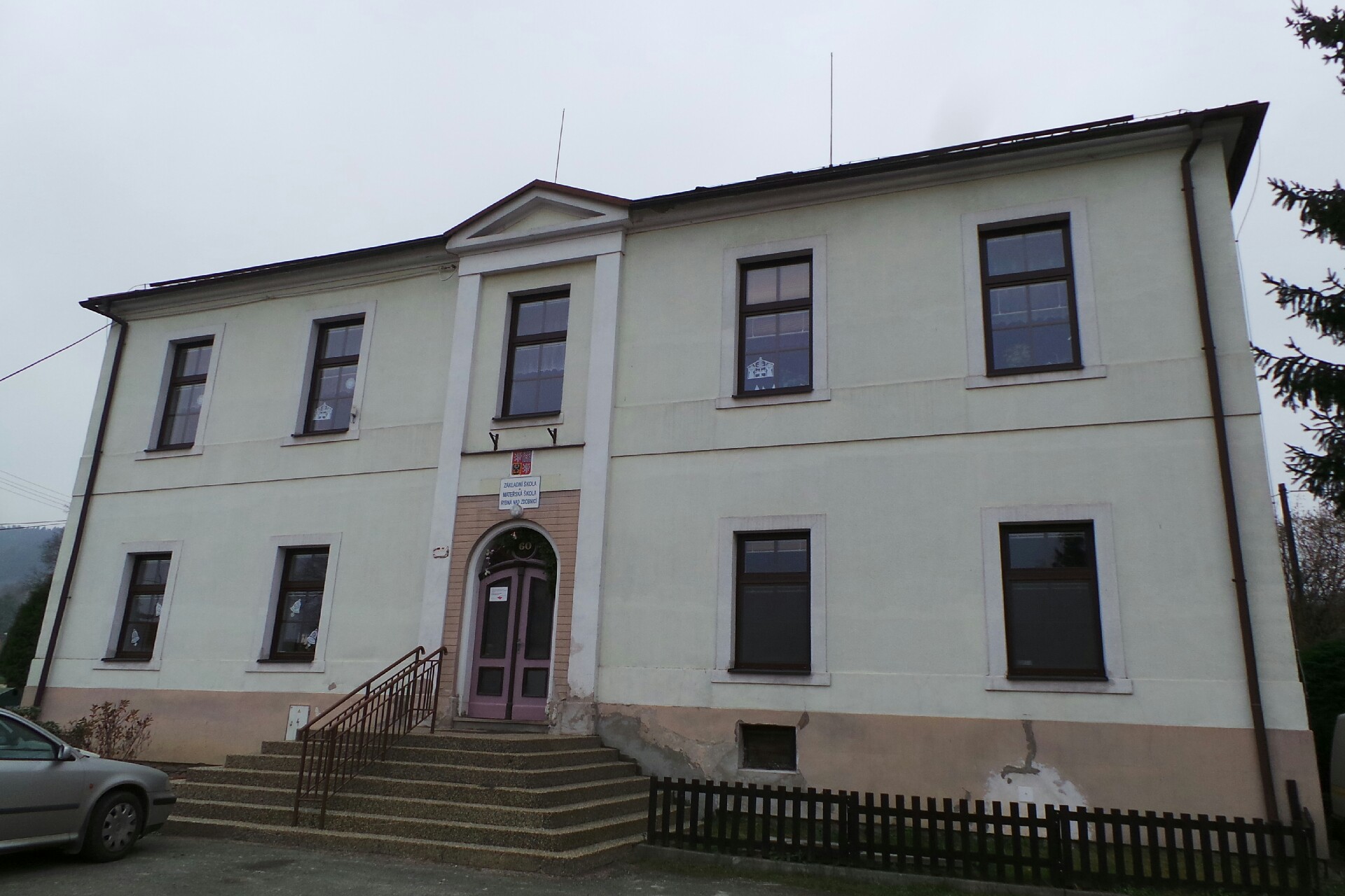 ZŠ a MŠ Rybná nad Zdobnicí