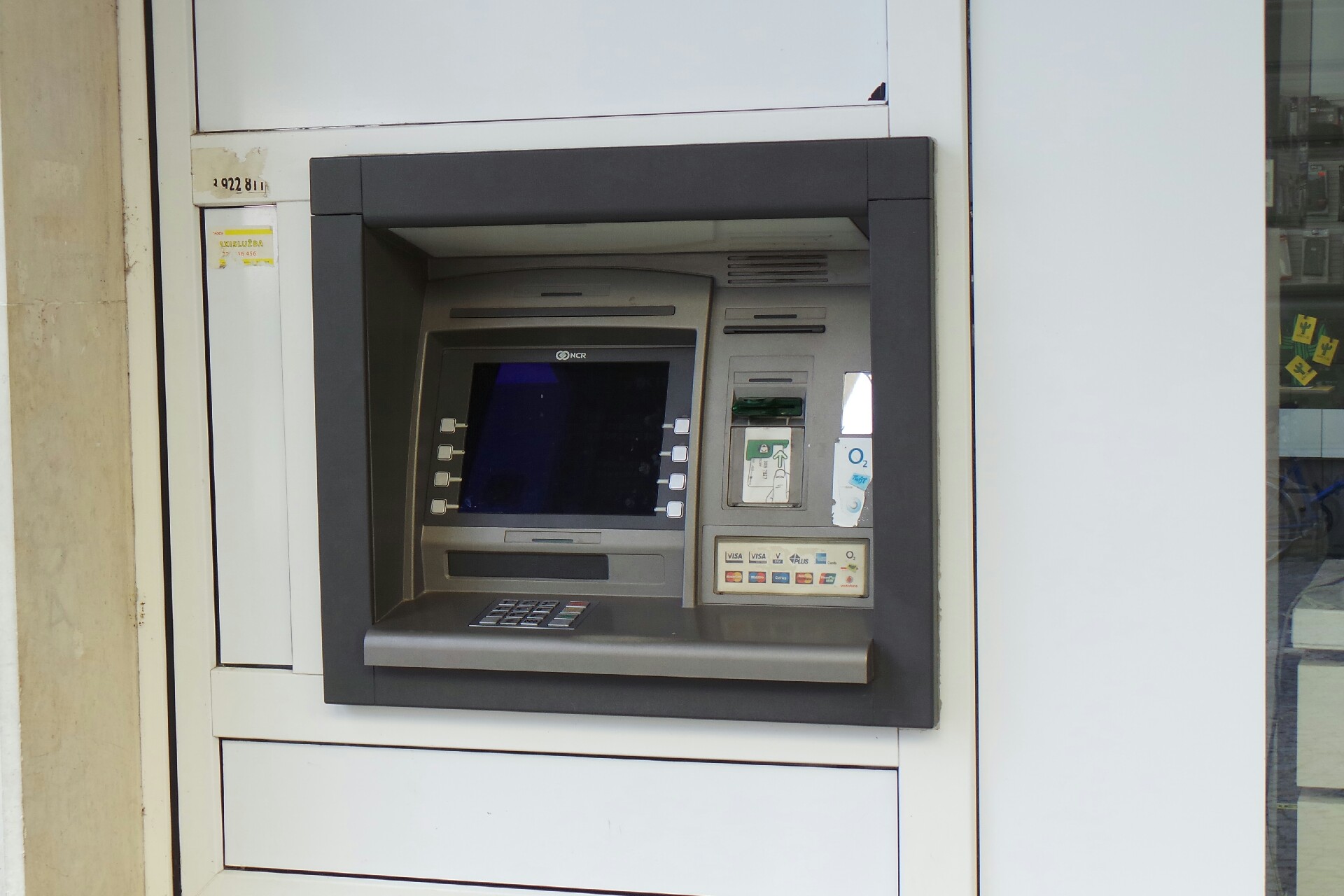 Bankomat Komerční banky foto 2