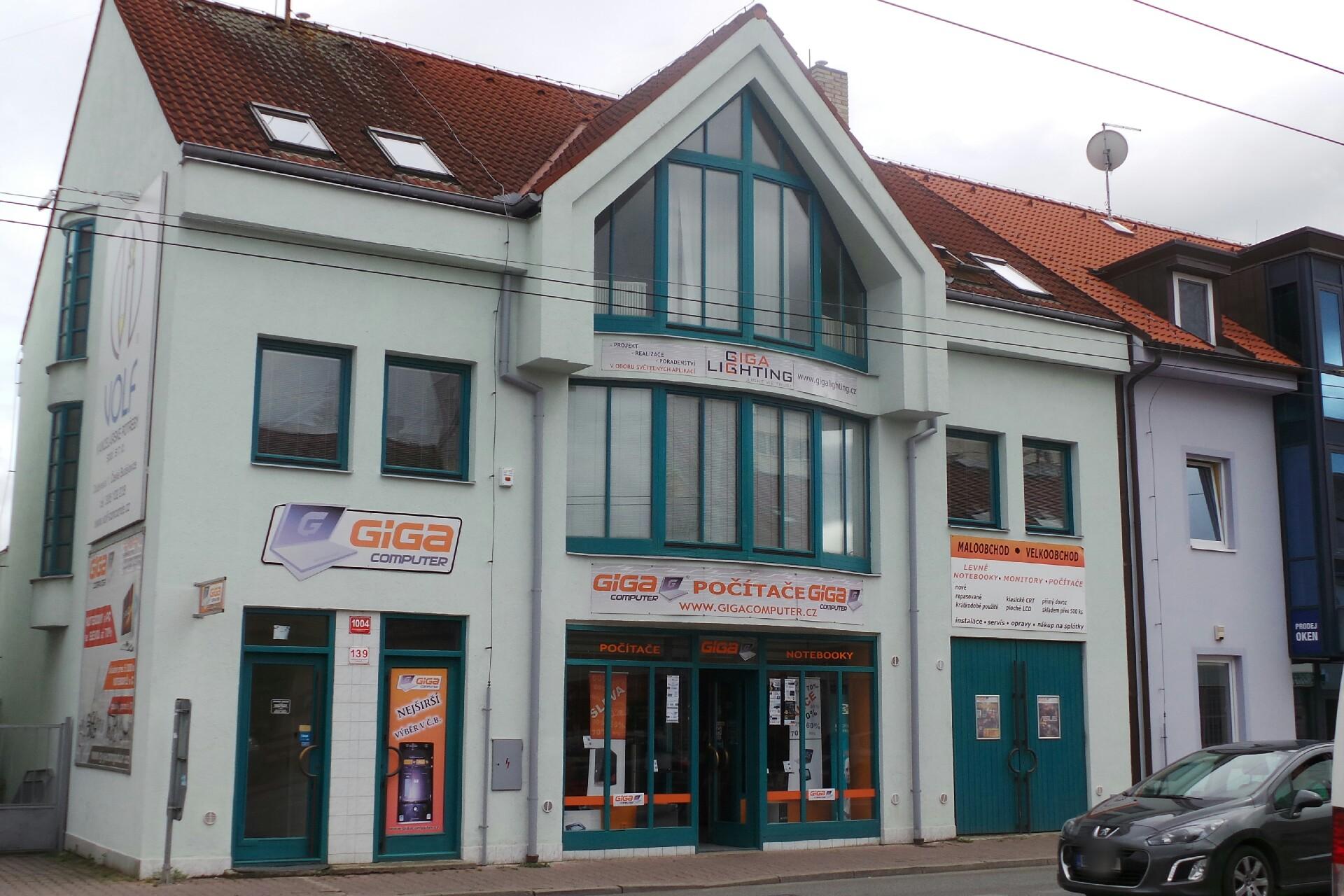 GIGALIGHTING - Light We Trust