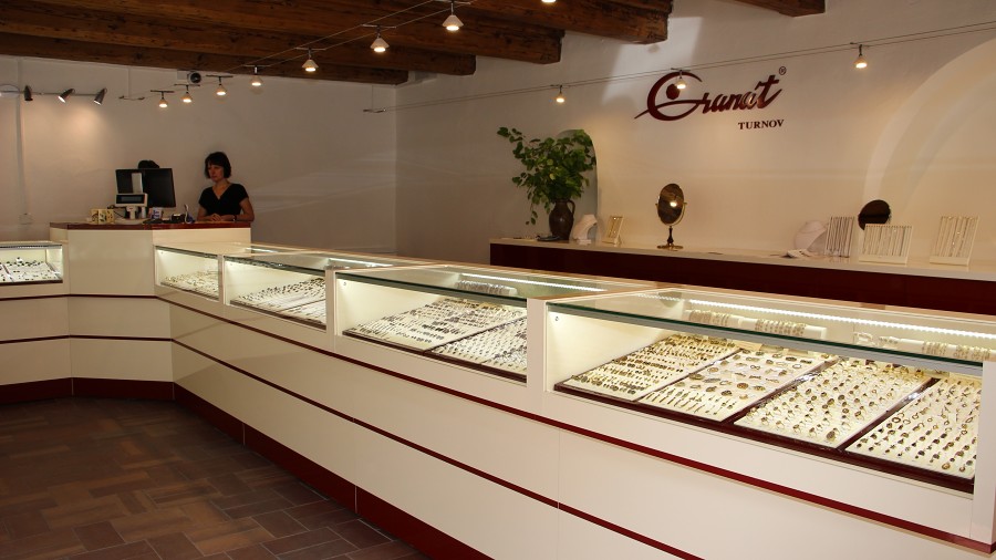 Granát Turnov – podniková prodejna foto 3