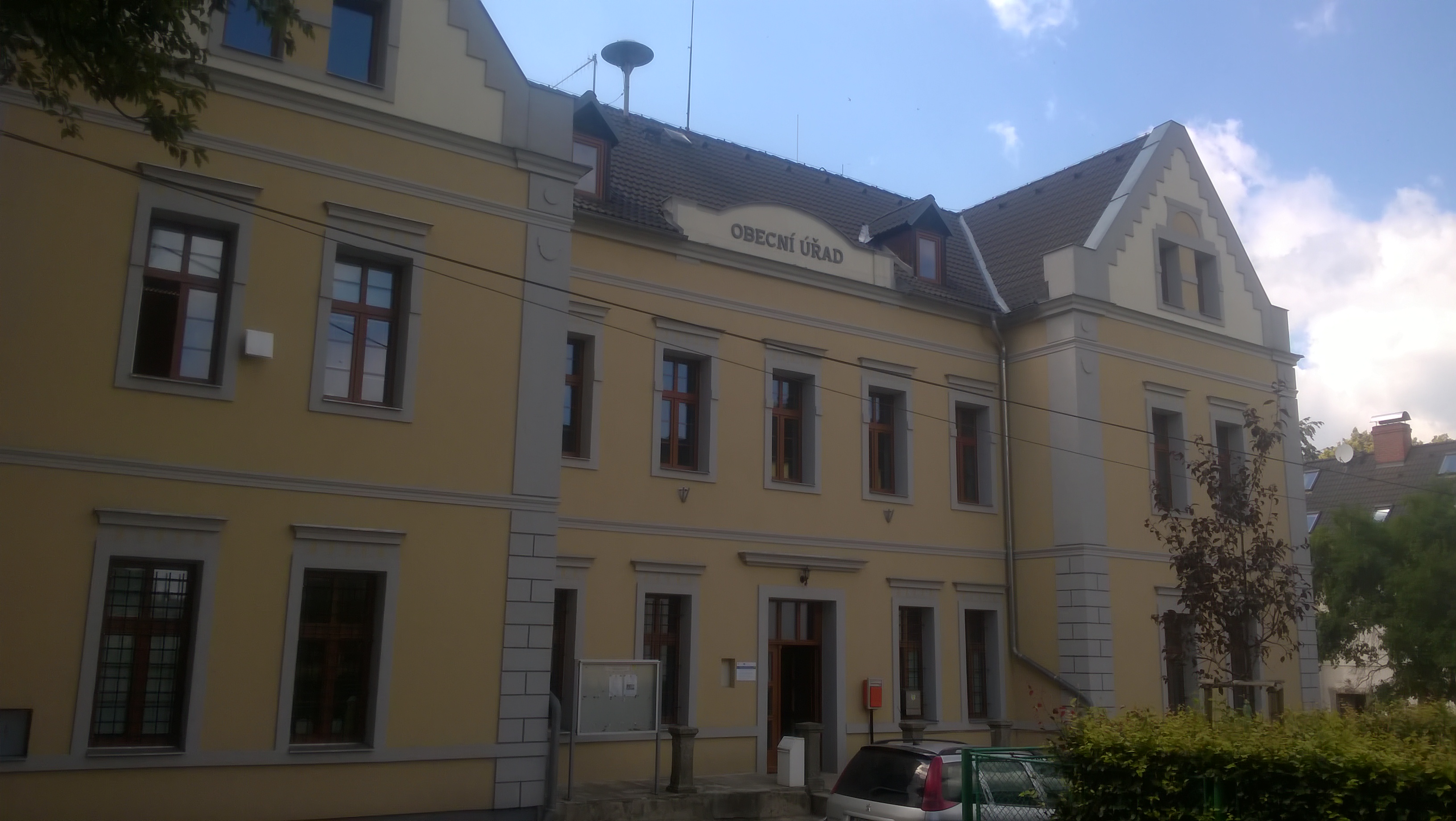 Jindřichovice pod Smrkem - obecní úřad