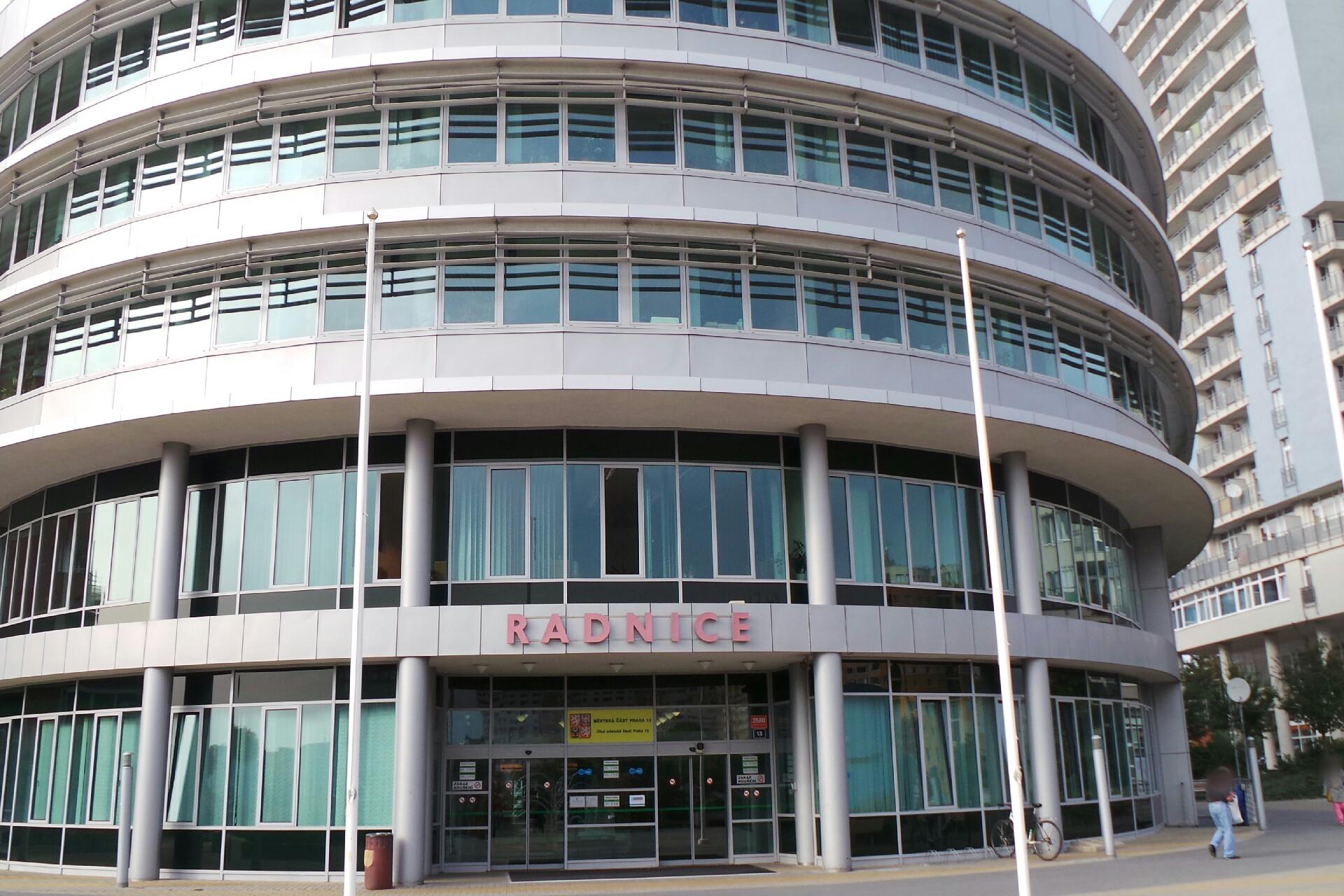 ÚMČ Praha 13 - Odbor občansko-správní