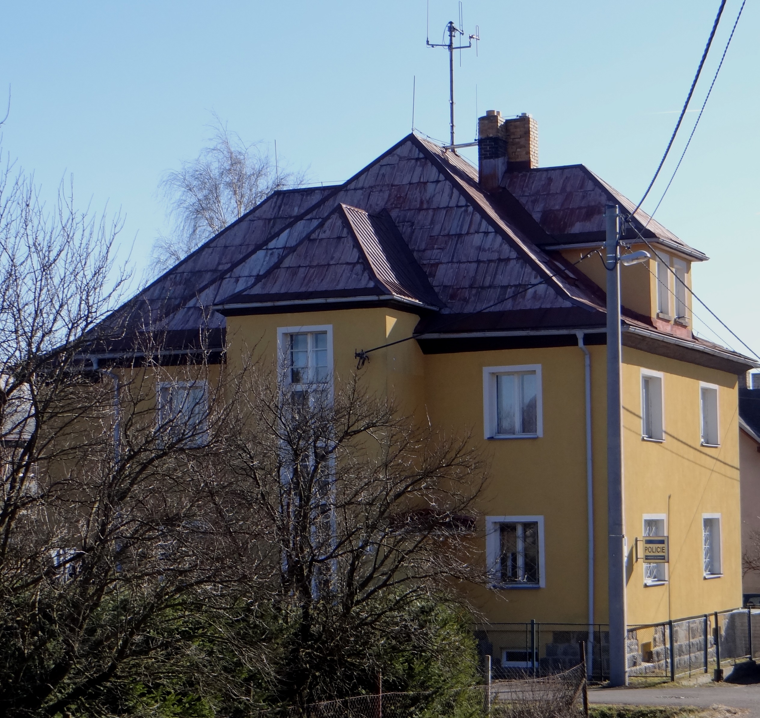 Policie ČR - Obvodní oddělení Velký Šenov foto 2