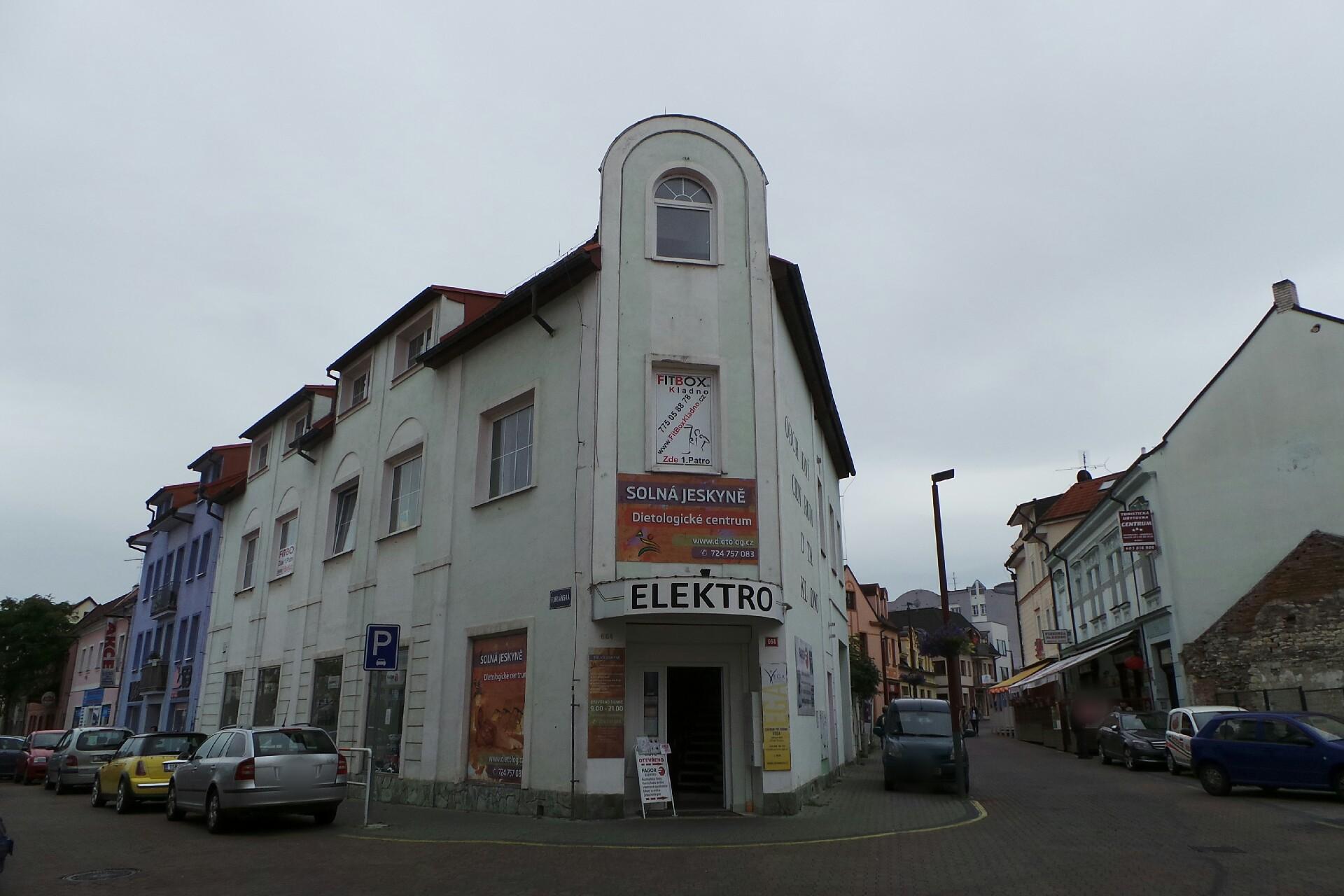 Mgr. Pavlína Zdeňková Kroužková