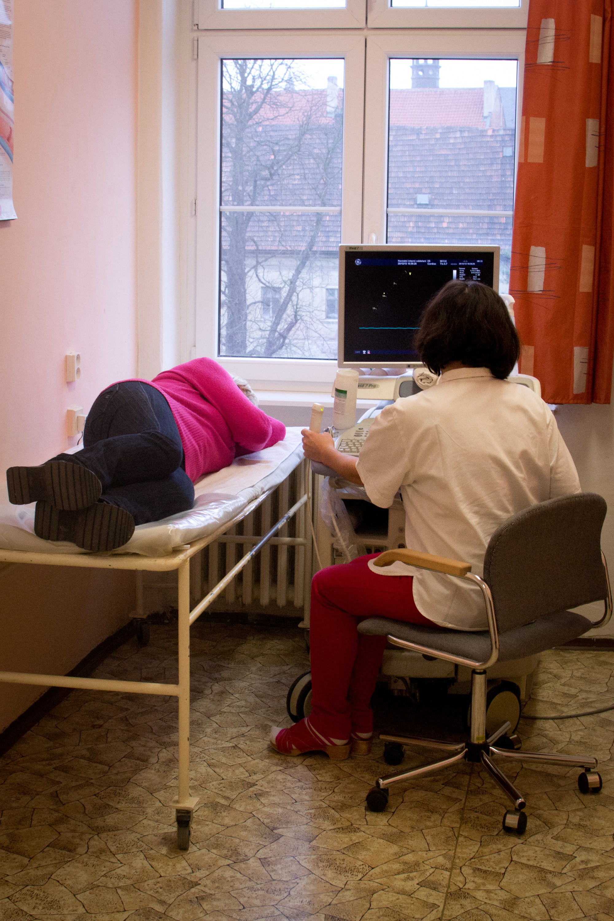 Nestátní interní oddělení, s.r.o. - Angiologická cévní ordinace foto 4