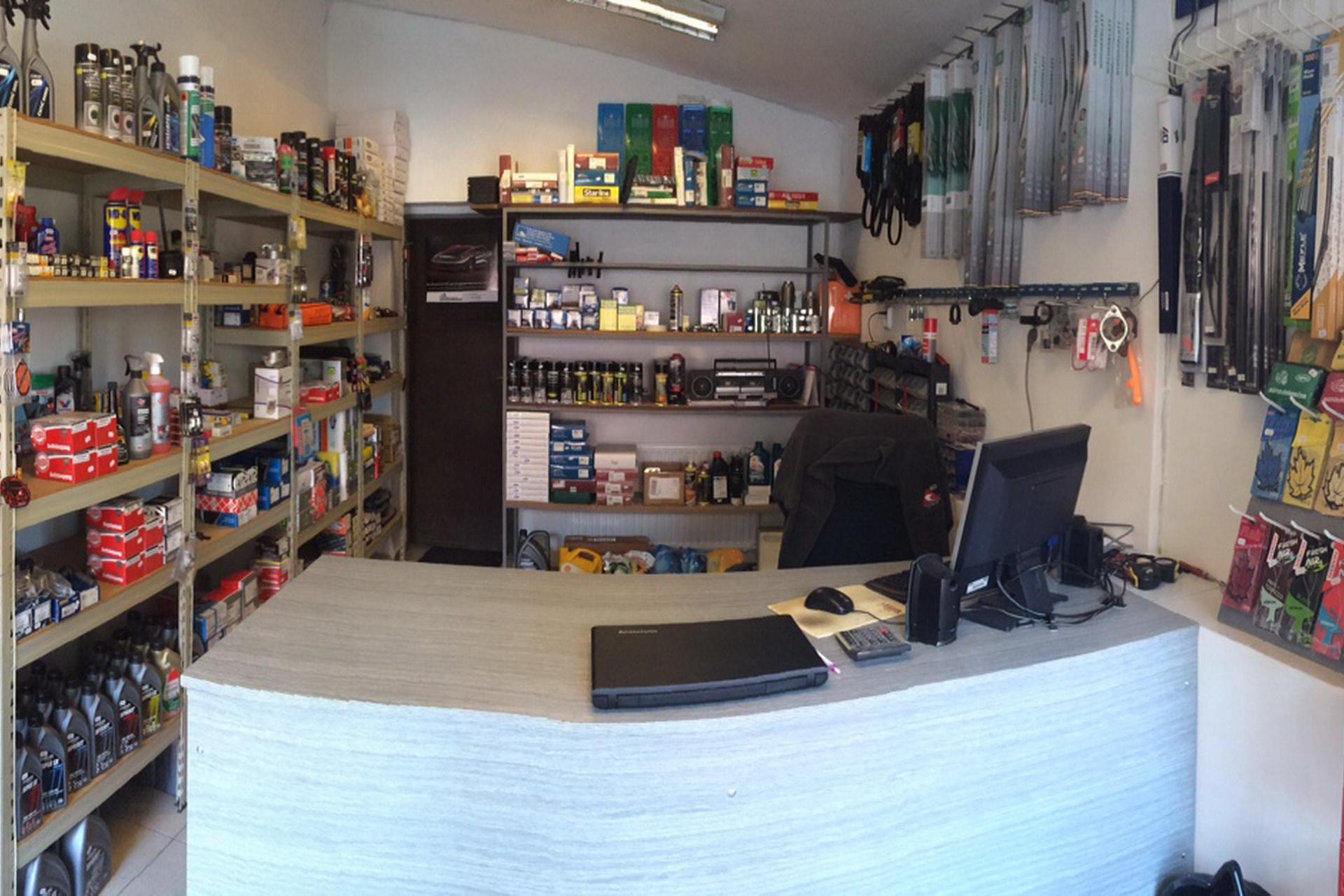 Autodíly AutoBalák - Vlastimil Balák